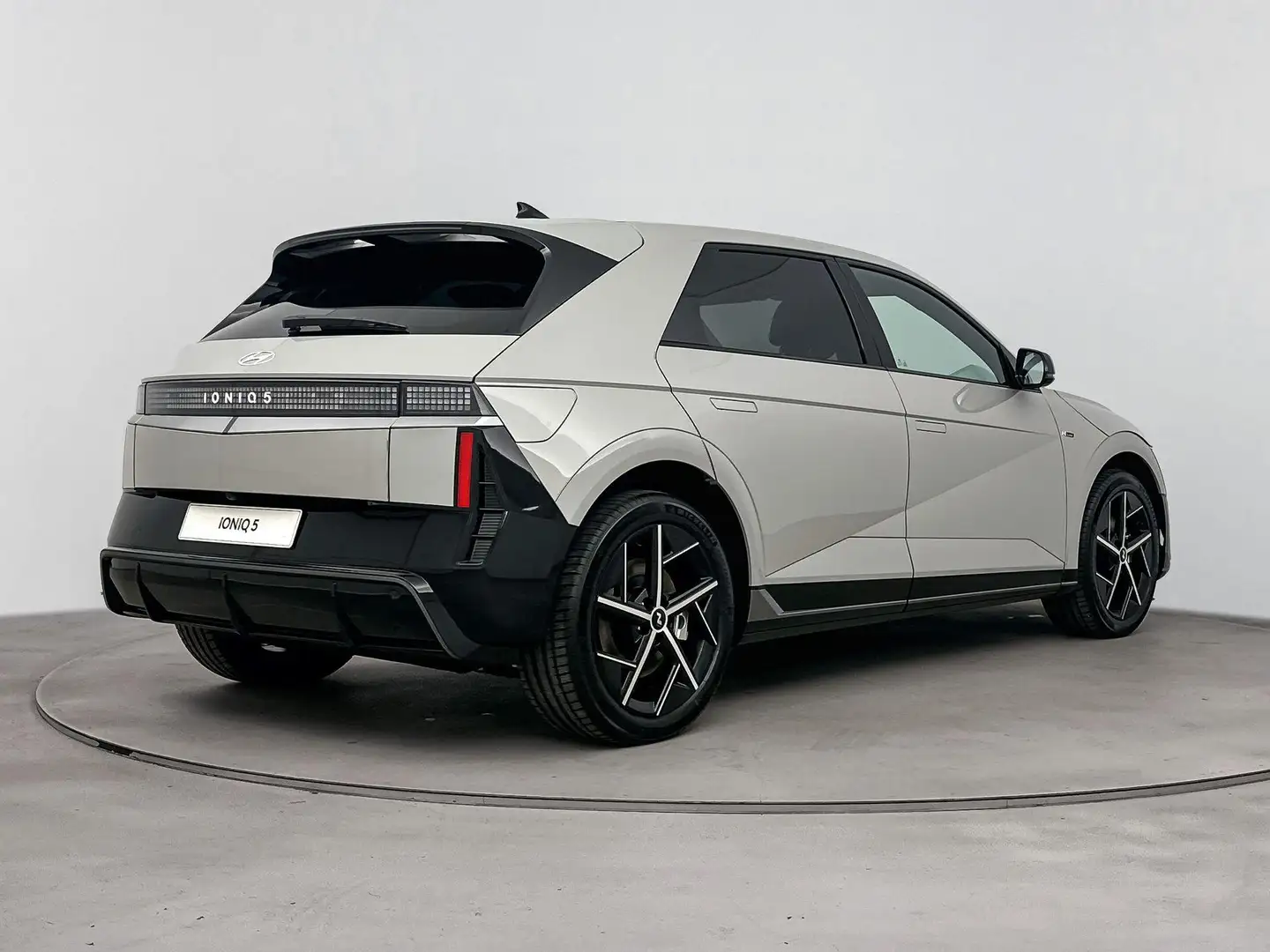 Hyundai IONIQ 5 N Line Edition 84 kWh N-LINE VELGEN+STYLING PAKKET - 2
