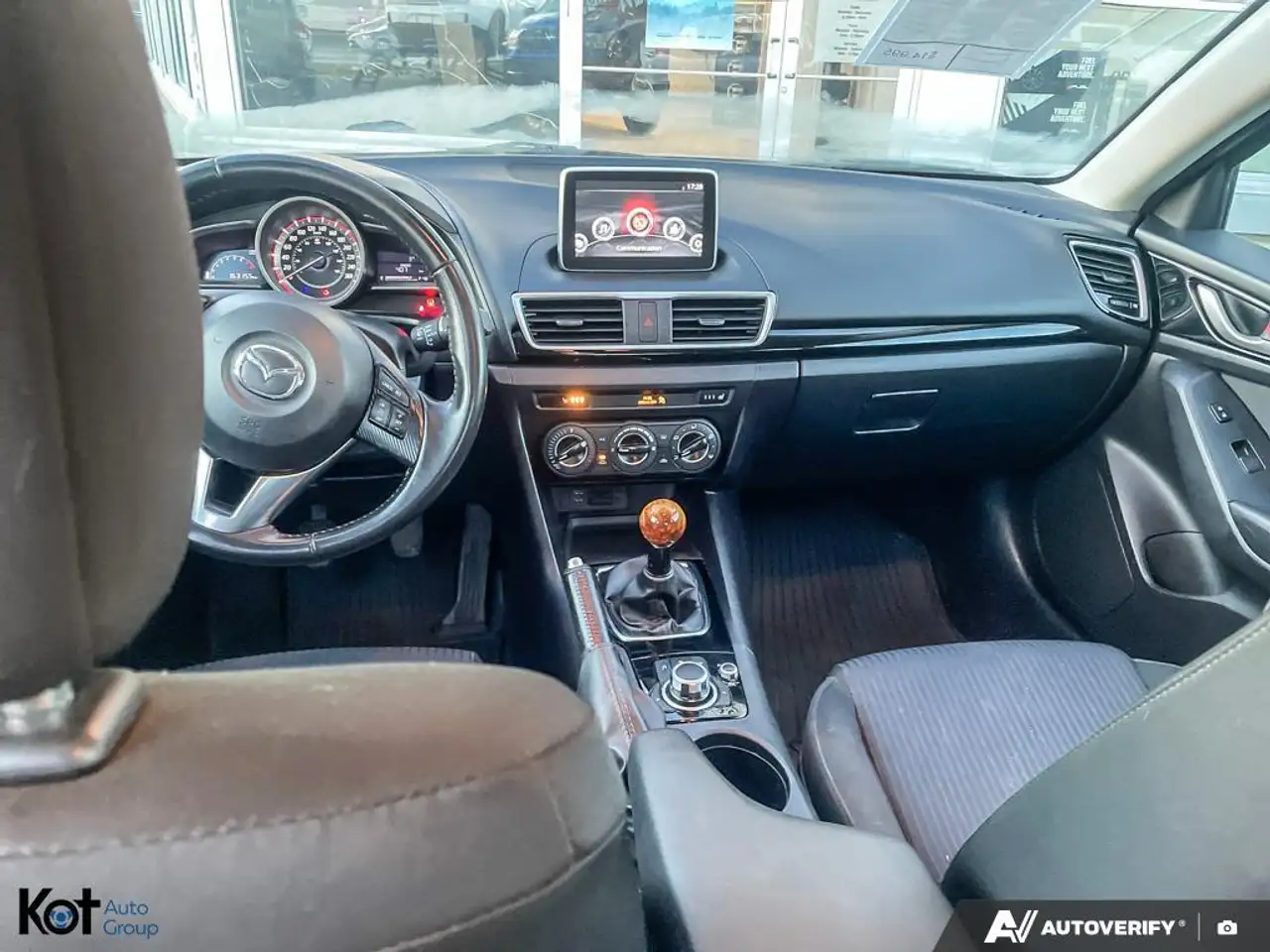 Mazda 3 fotografie Mazda 3