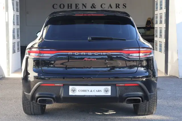 Porsche Macan view 7