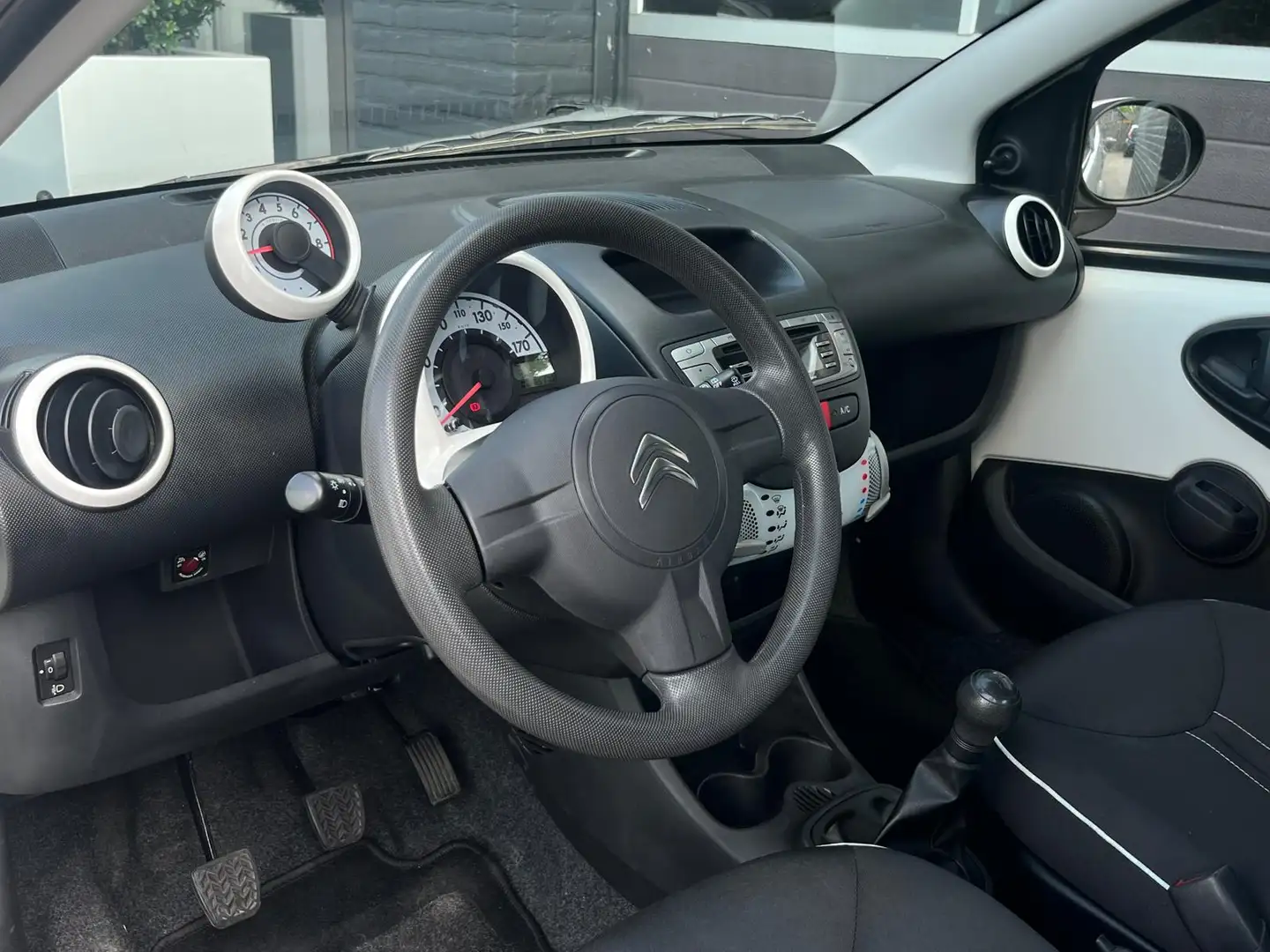 Citroen C1 1.0 Collection, Airco, Bluetooth, 5 drs, NAP Weiß - 2