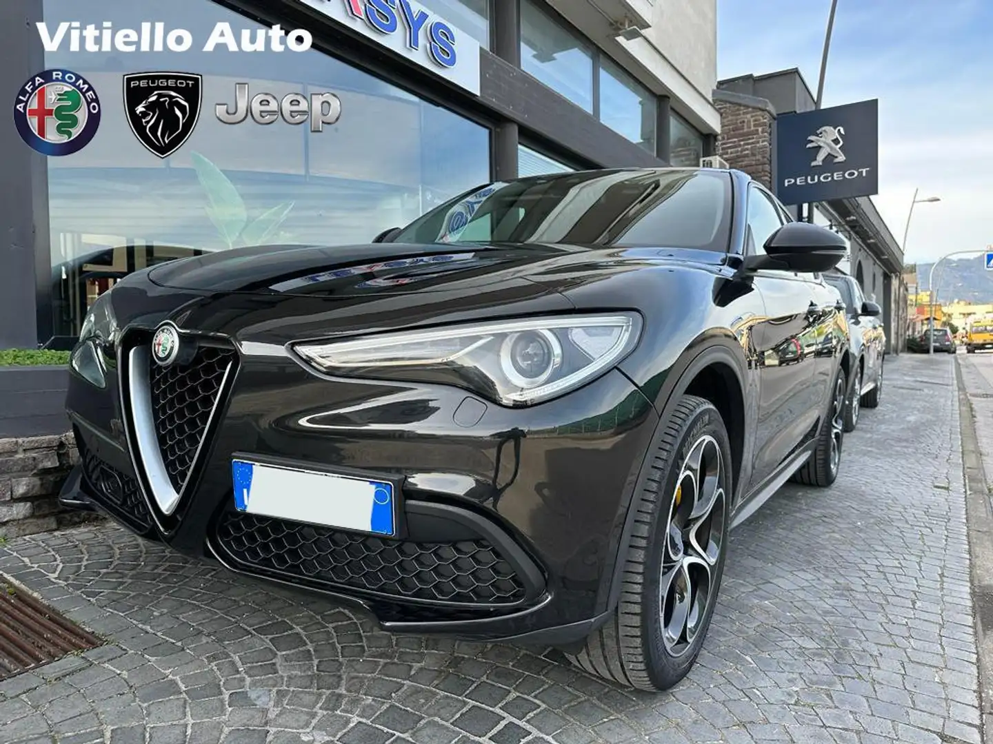 Alfa Romeo Stelvio Stelvio 2.2 t Sport Tech Q4 190cv auto Black - 1