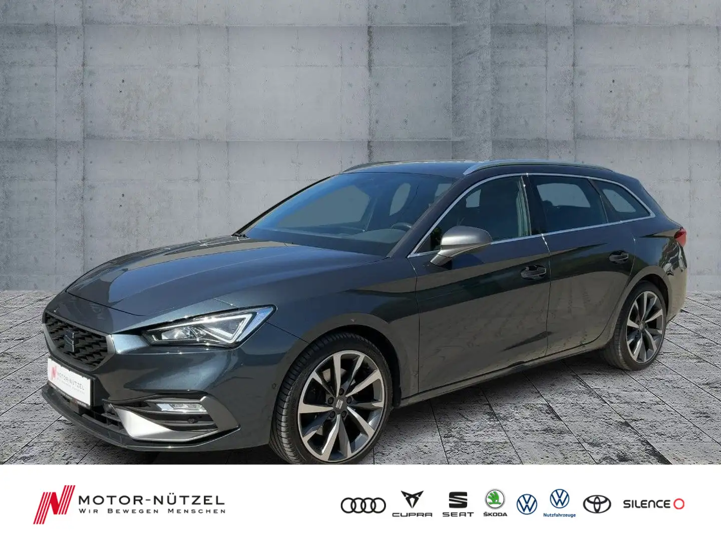SEAT Leon ST 2.0 TDI DSG FR-LINE LED+NAVI+AHK+BEATS Grau - 1