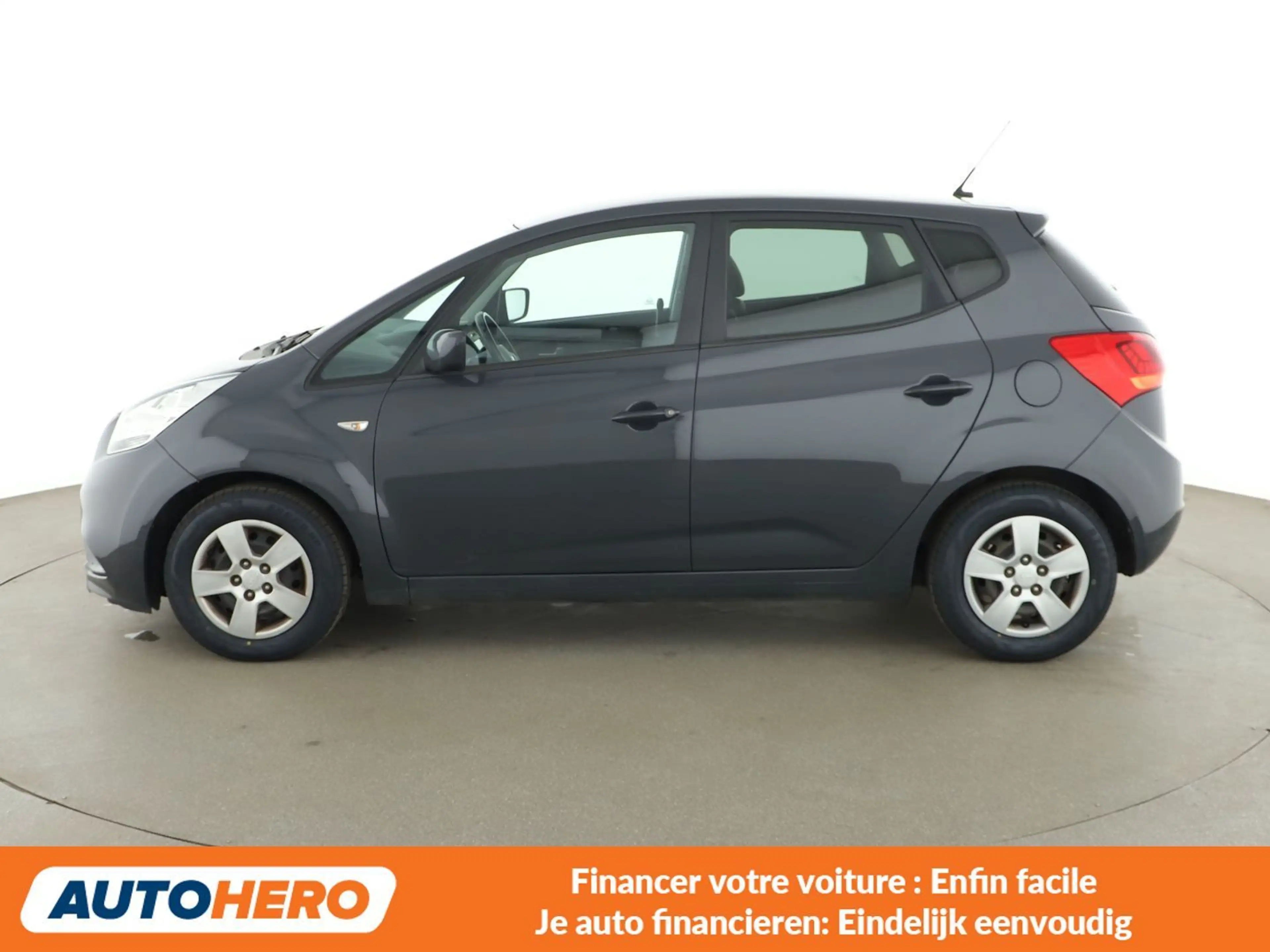 Kia Venga 1.6 Gold — photo 3