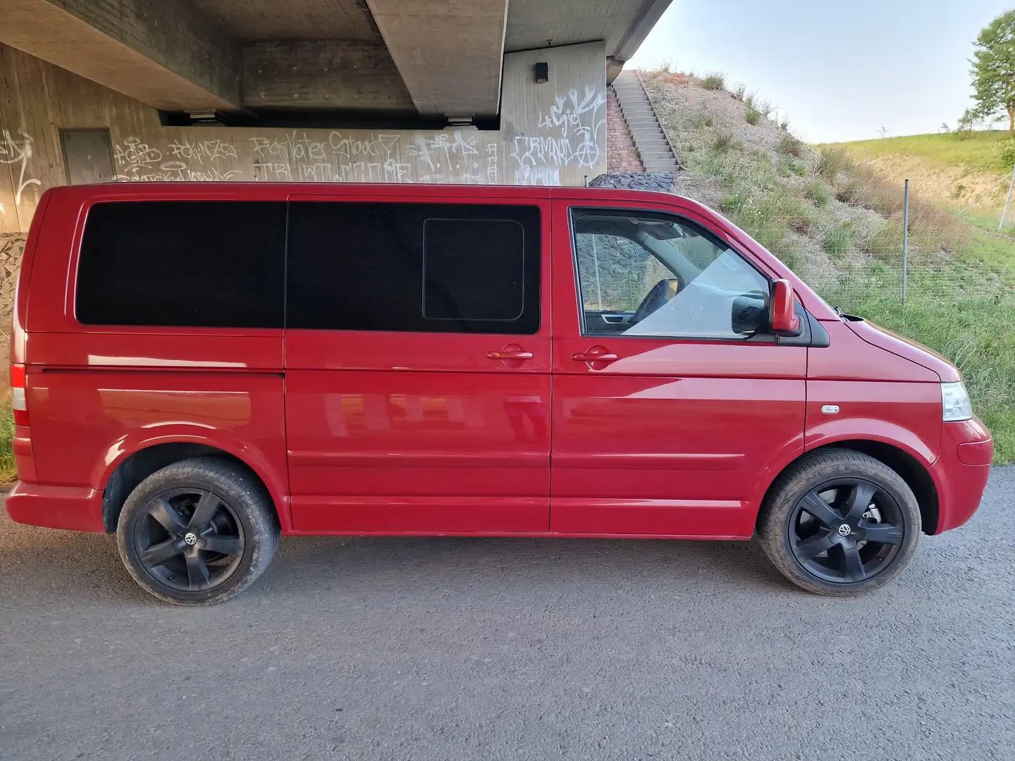 Volkswagen T5 Multivan Multivan DPF Highline Rot - 1