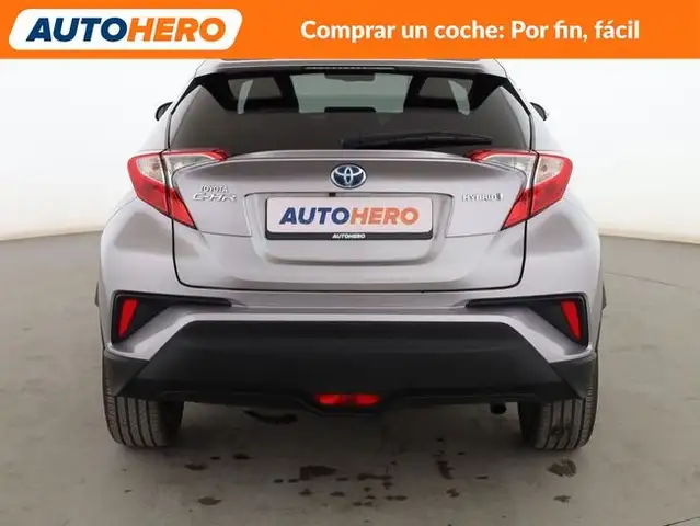 Toyota C-HR view 5