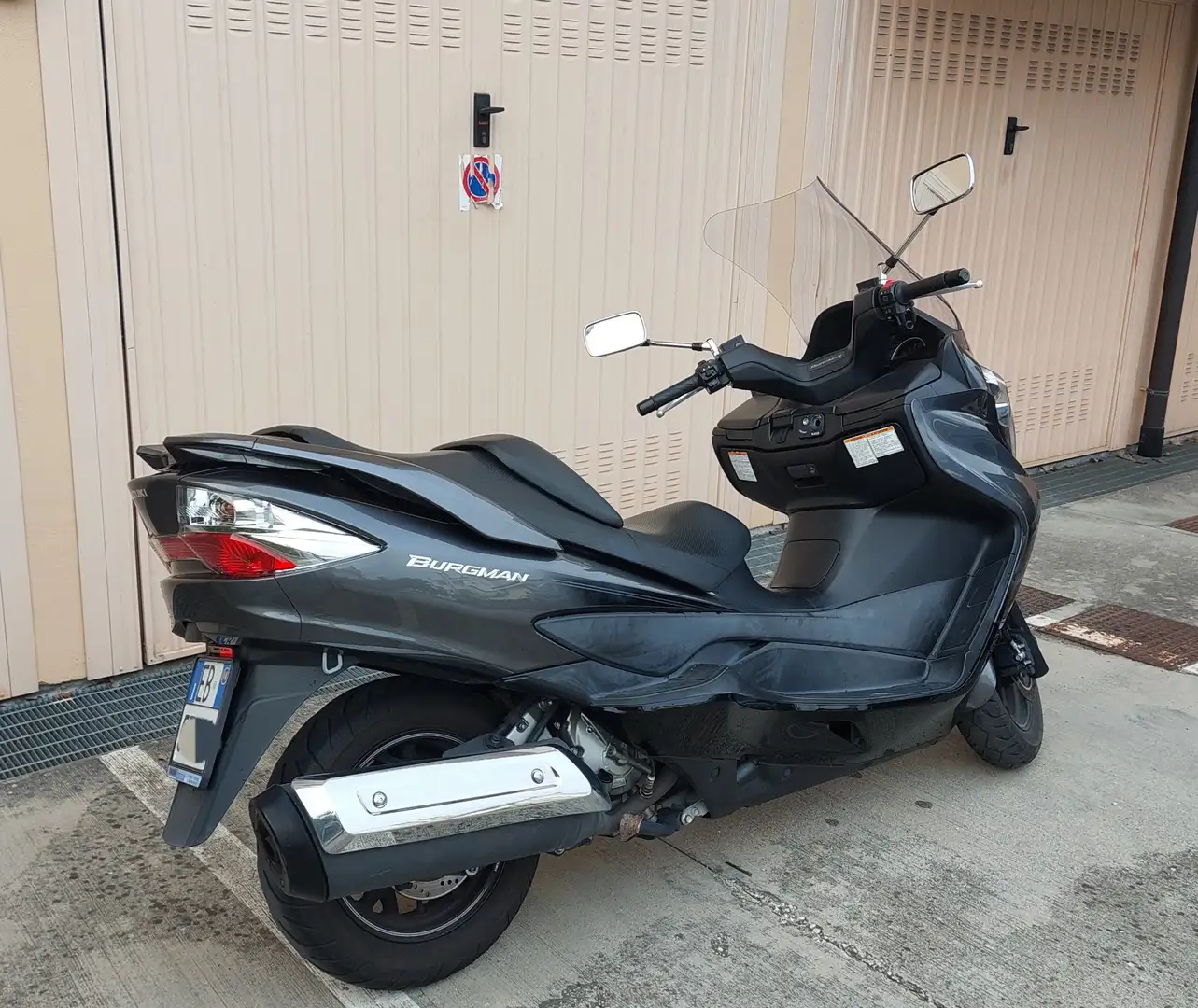 Suzuki Burgman 400 Gris - 1