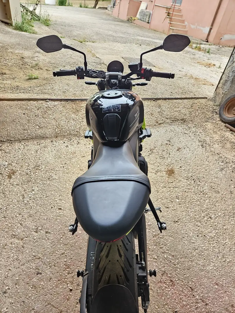 Triumph Trident 660 Schwarz - 2