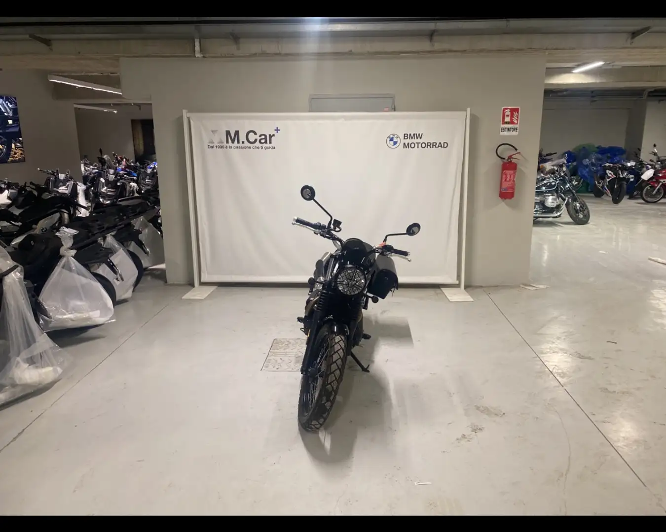 Triumph Street Scrambler 900 Stealth Edition Abs E 5 Plateado - 2