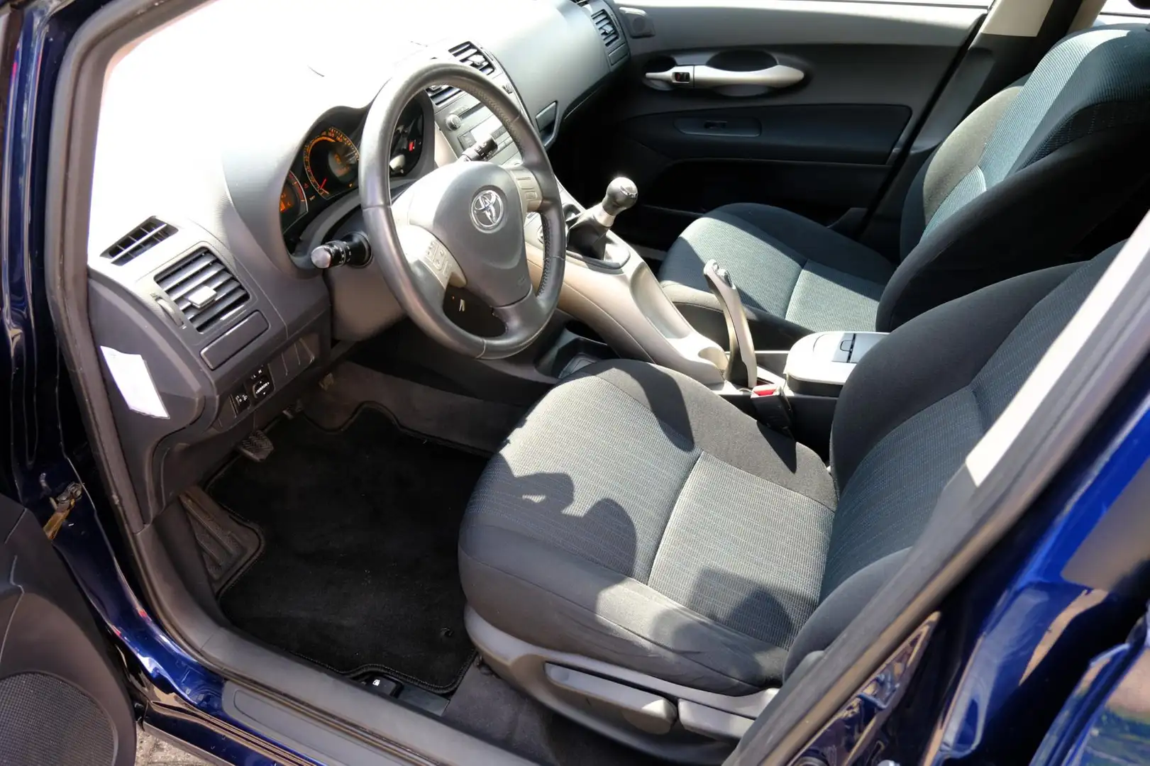 Toyota Auris 1.6-16V Dynamic 5-Drs Clima|LMV|Dealer onderhouden Blue - 2