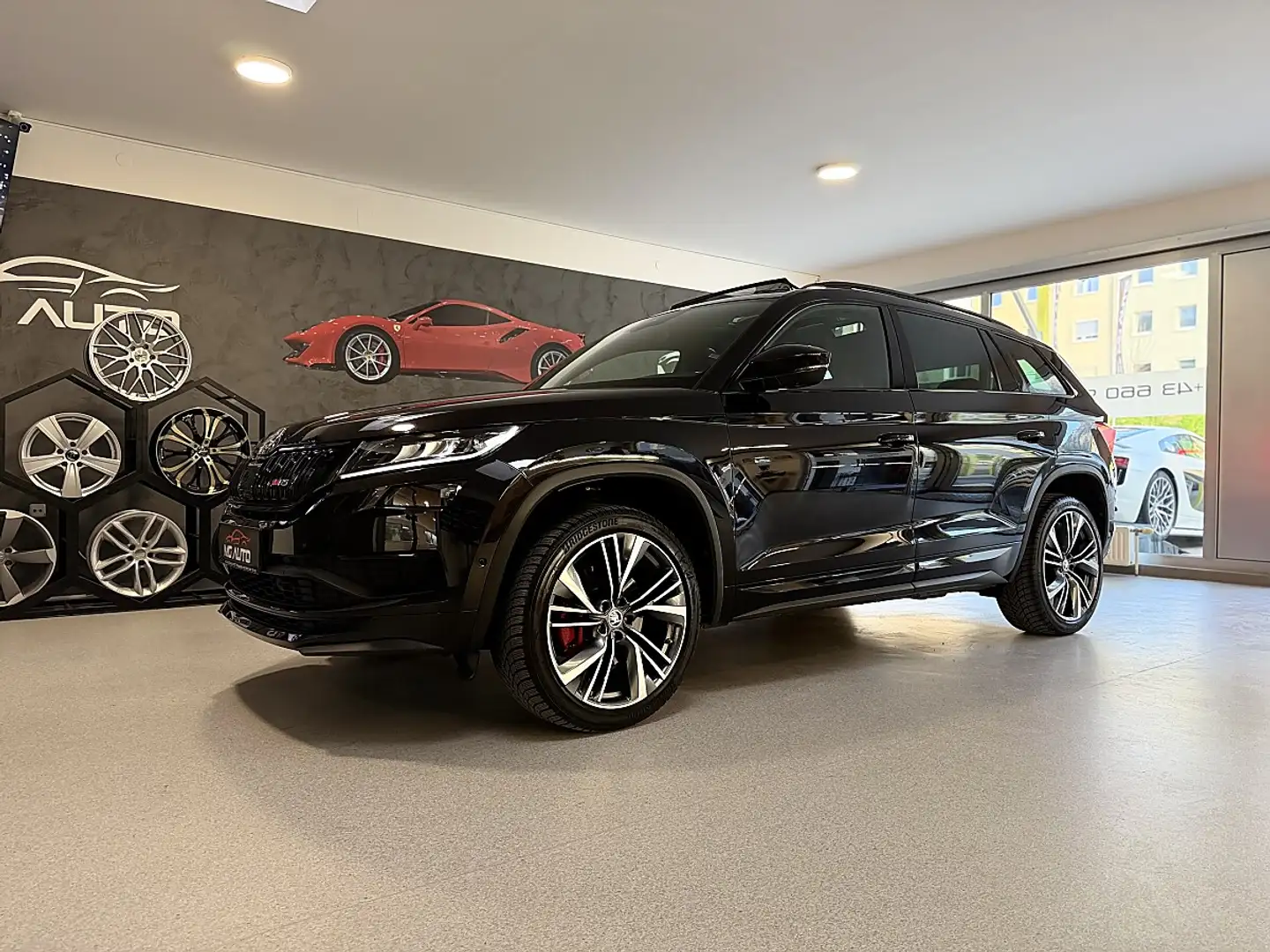 Skoda Kodiaq RS 2.0 TDI DSG ALLRAD *RS*NAPPA*SBL*SHZ*TOP PREIS Schwarz - 1