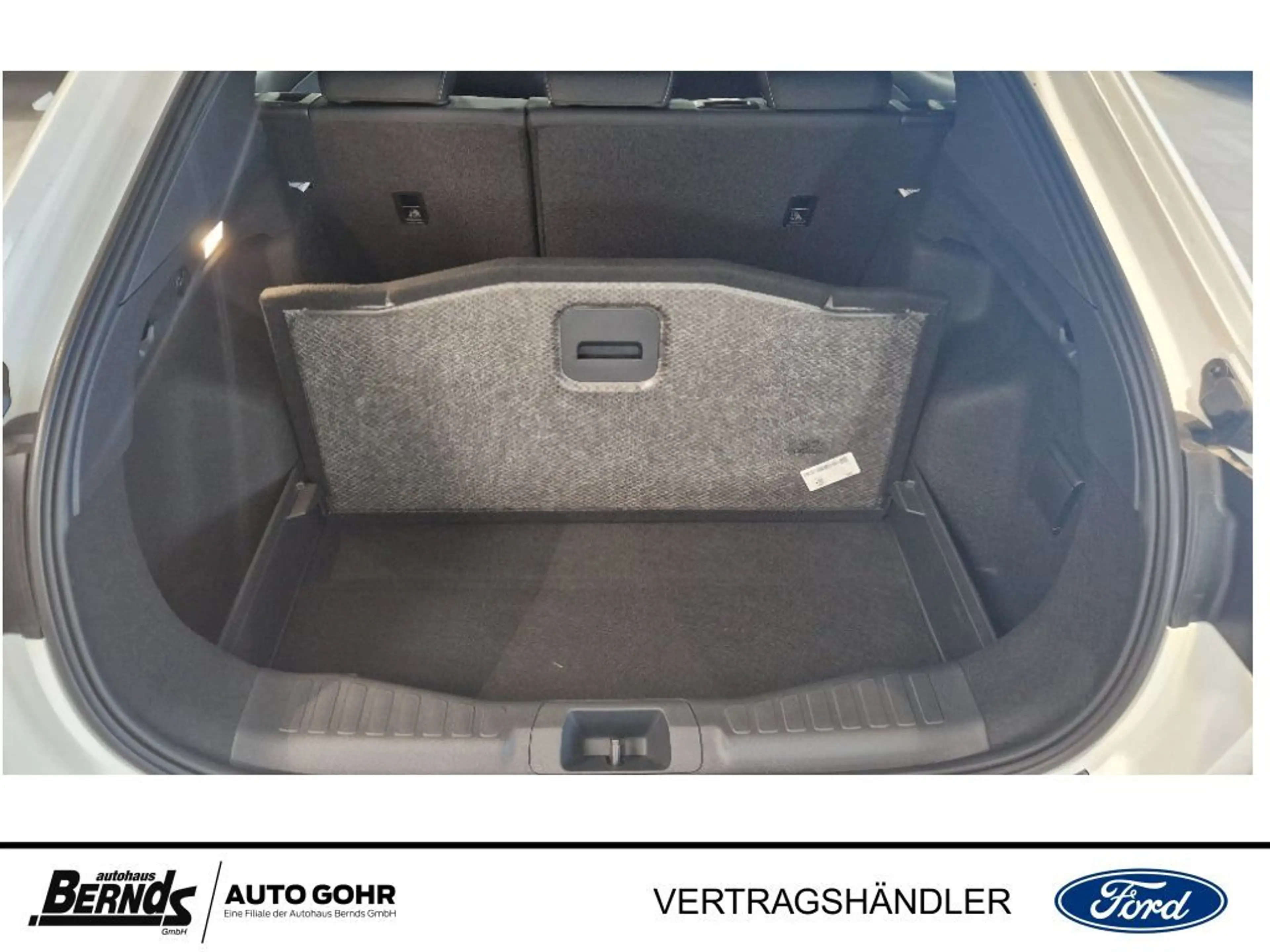 Ford Capri Style 58kWh RWD Kamera Carplay Klima LED — photo 12