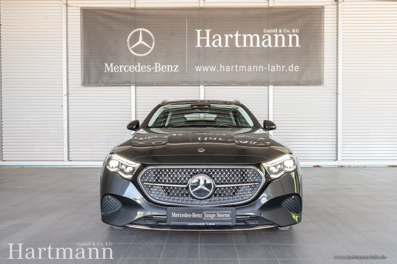 Mercedes-Benz E 450 E 450 T 4M Avantgarde AHK Fahrassistenz Digital — photo 3