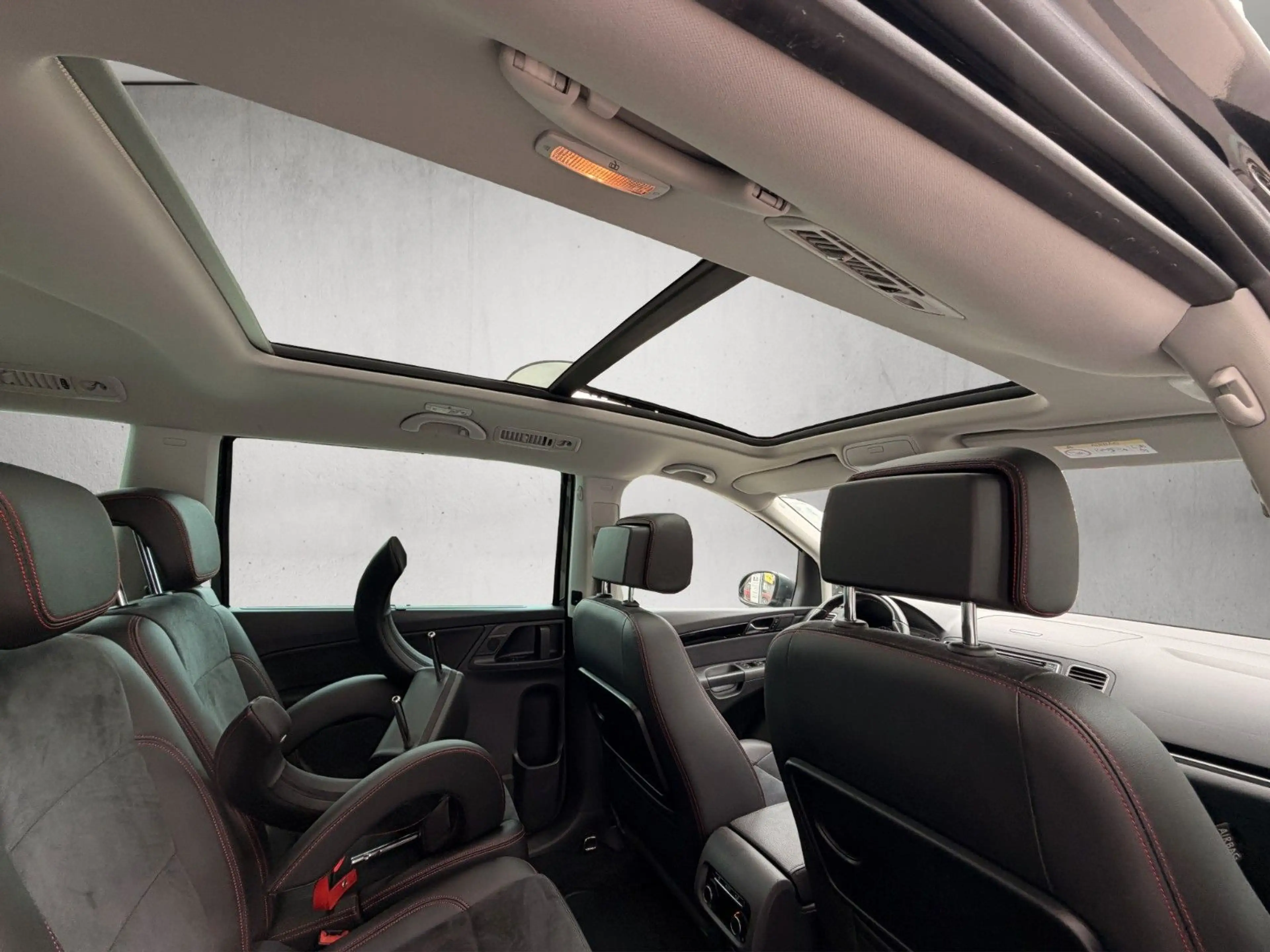 SEAT Alhambra FR-Line*Pano*Leder*Xenon*Navi*7-Sitzer — photo 11