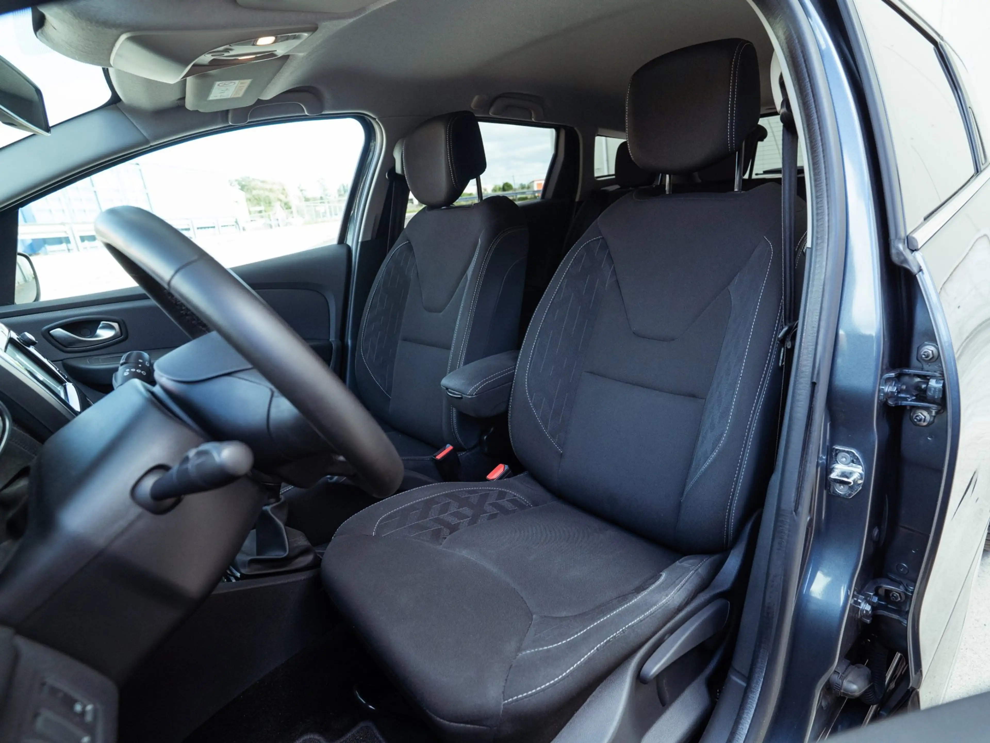 Renault Clio Estate 0.9 TCe Limited 90 pk (2018) | Navi | Keyle — photo 3