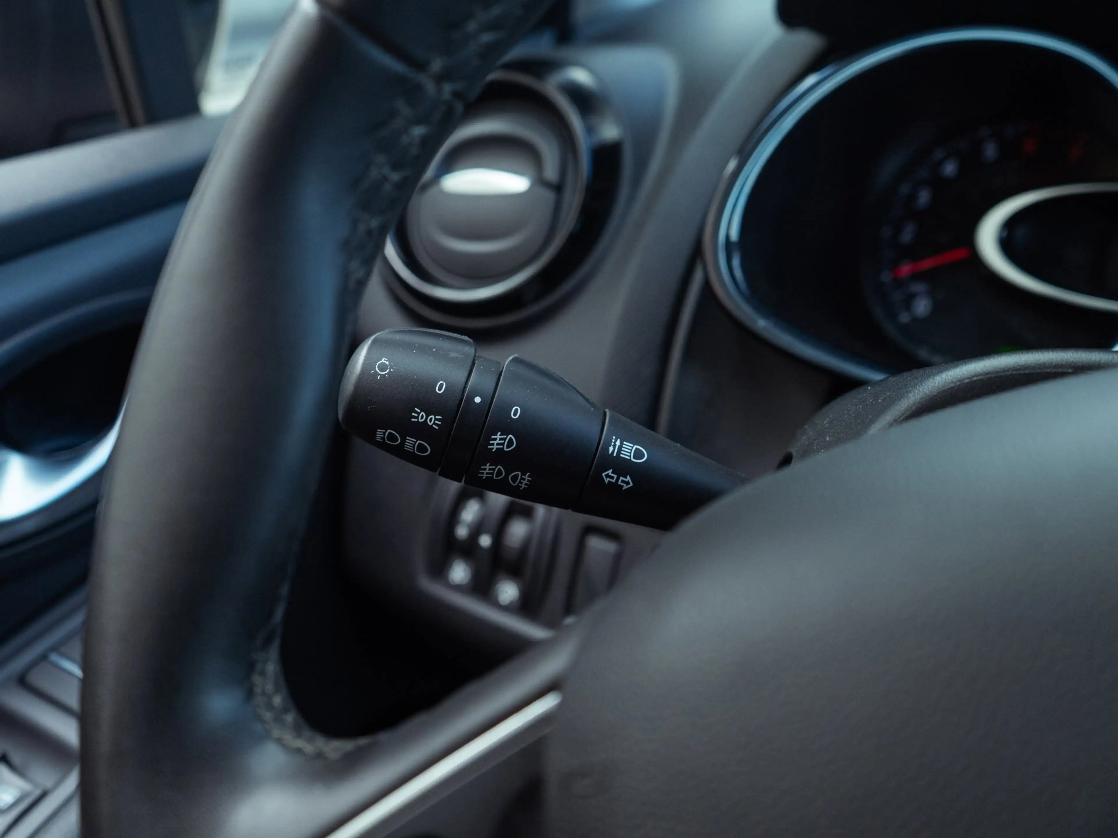 Renault Clio Estate 0.9 TCe Limited 90 pk (2018) | Navi | Keyle — photo 14