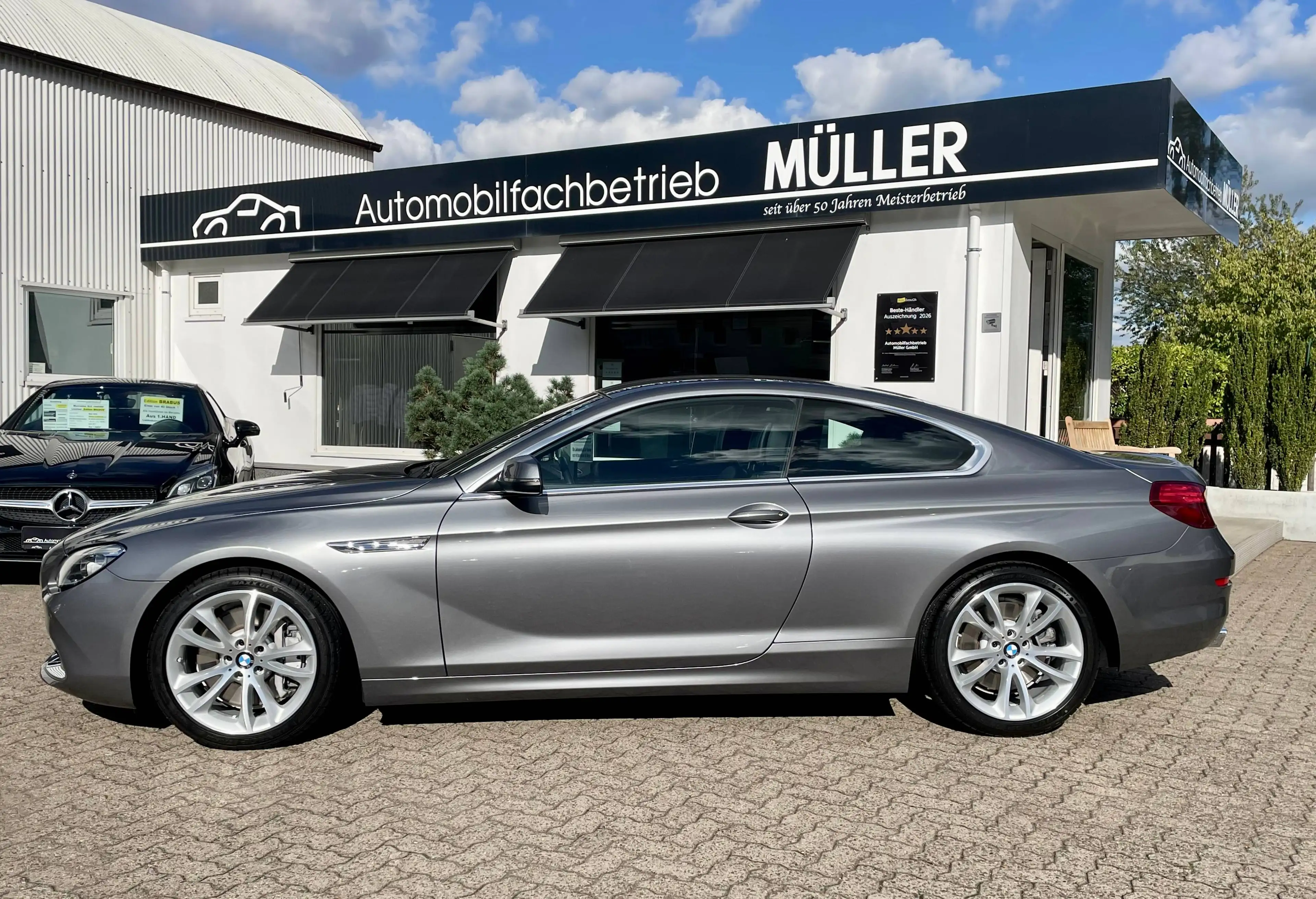 BMW 650 650i Coupe /Deutsches Fzg+2.Hand+Orig.ZUSTAND ! +Alle INSP.bei BMW +lückenlose Historie vorhanden — photo 2