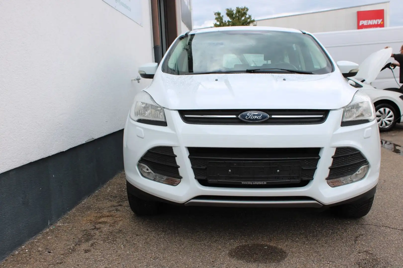 Ford Kuga 2.0 TDCI Sync Edition Autom. Weiß - 2
