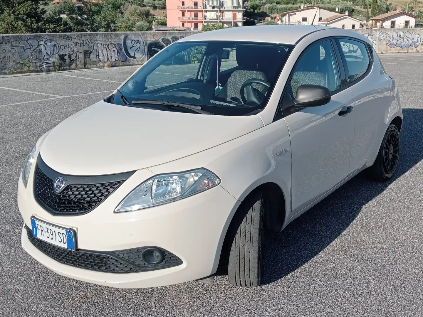 Lancia Ypsilon Ypsilon III 2015 1.2 Gold 69cv my18 Beige - 1