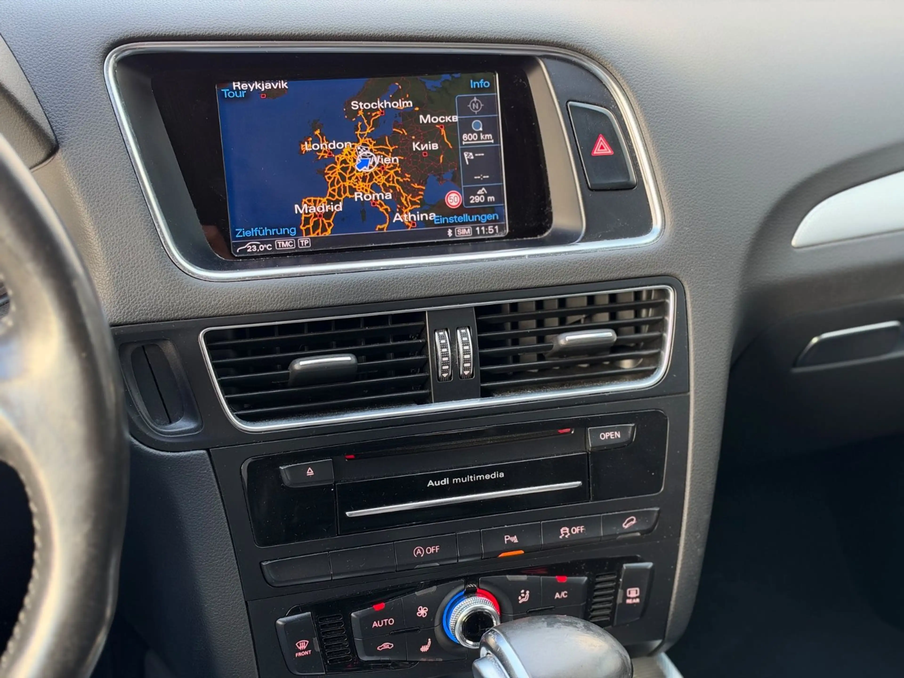 Audi Q5 2.0 TDI 140 kW quattro/ BI-XENON/ LEDER199 — photo 6