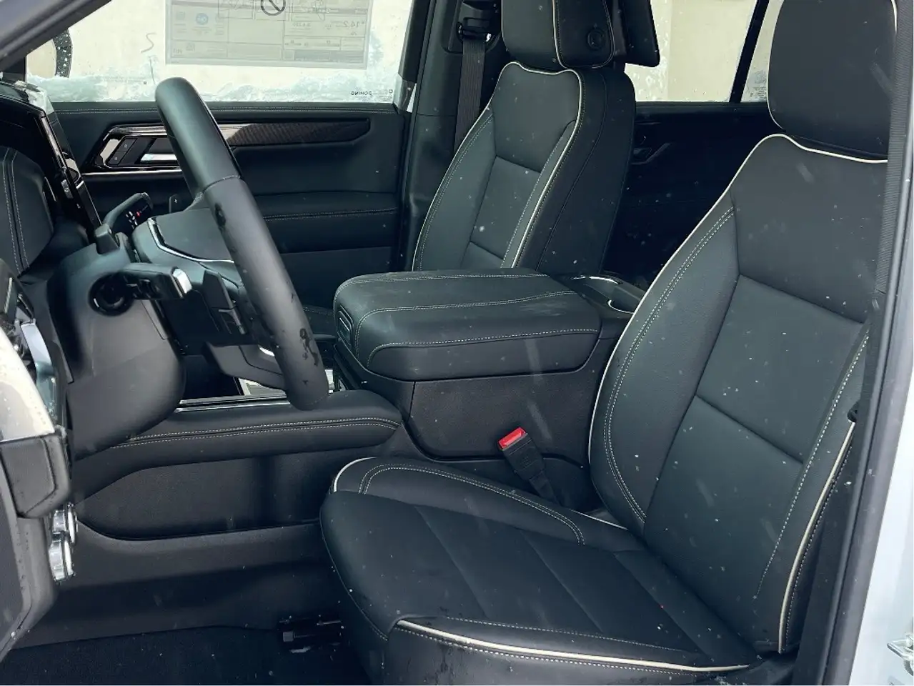 GMC Yukon снимка GMC Yukon