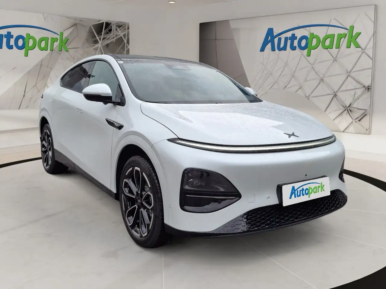XPENG G6