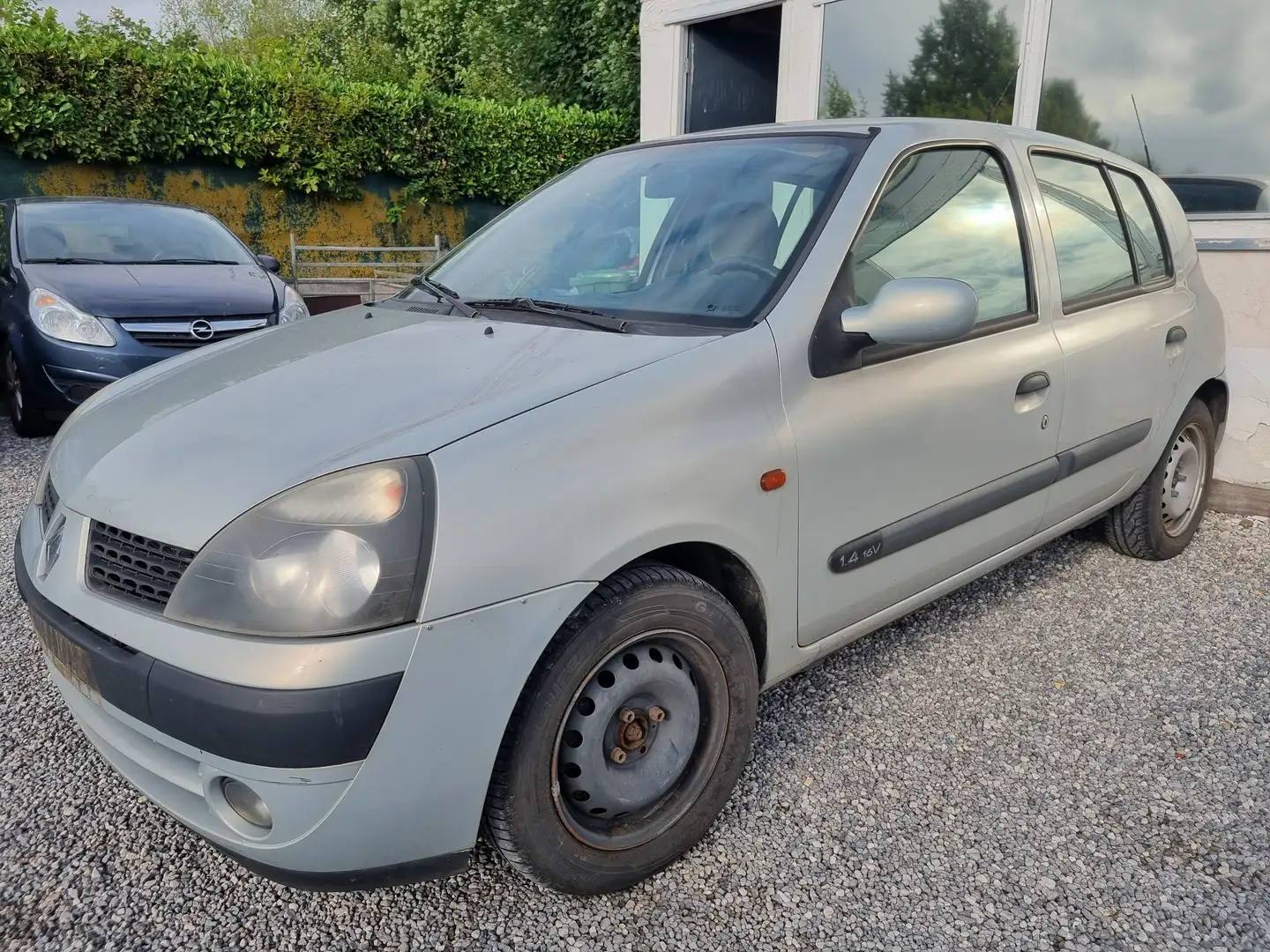 Renault Clio 1.4i 16v Privilège**BOÎTE AUTO** Gris - 1