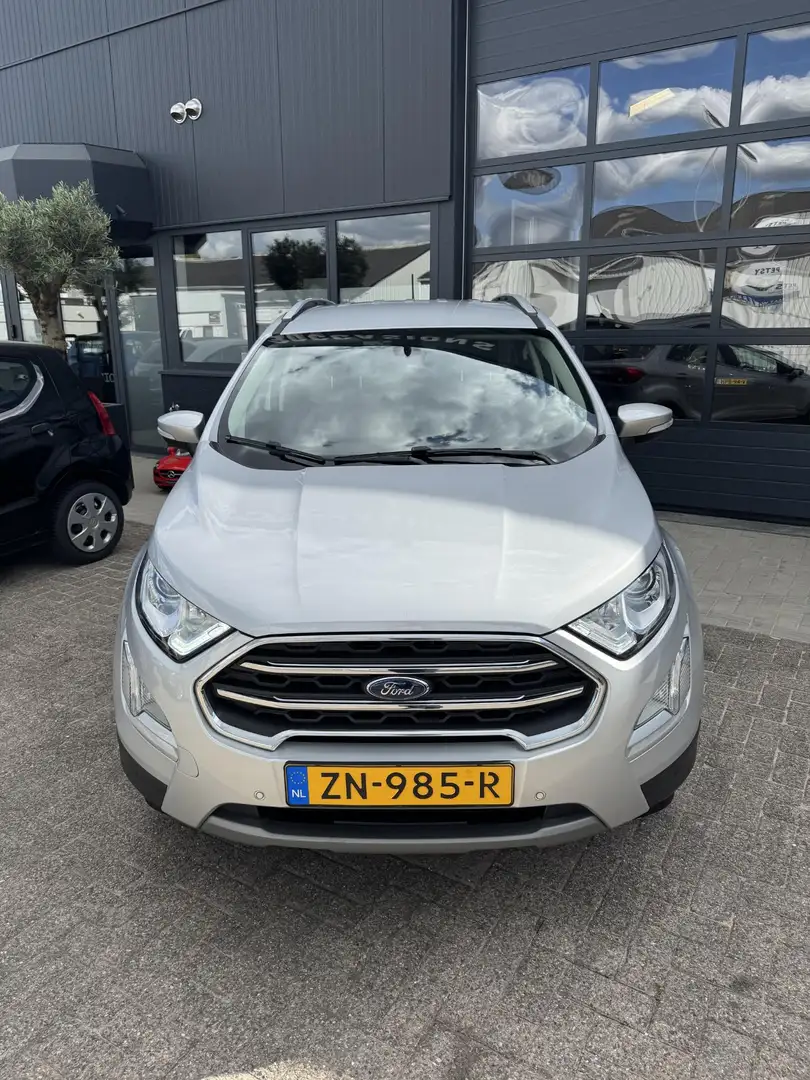 Ford EcoSport 1.0 EcoBoost Titanium Grijs - 2