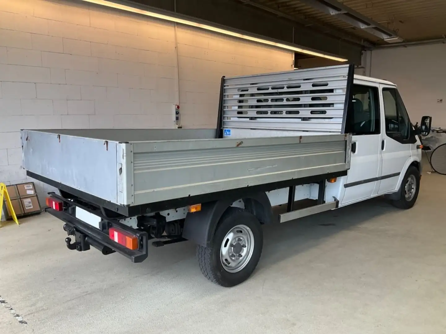 Ford Transit FT 350EL Doble Chasis Cabina DR 140 Wit - 2