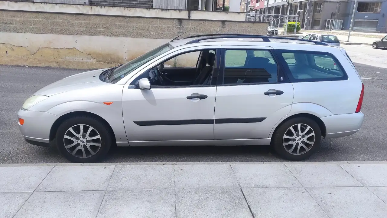 Ford Focus SW 1.8i 16v Ghia Benzina/GPL, foto 4