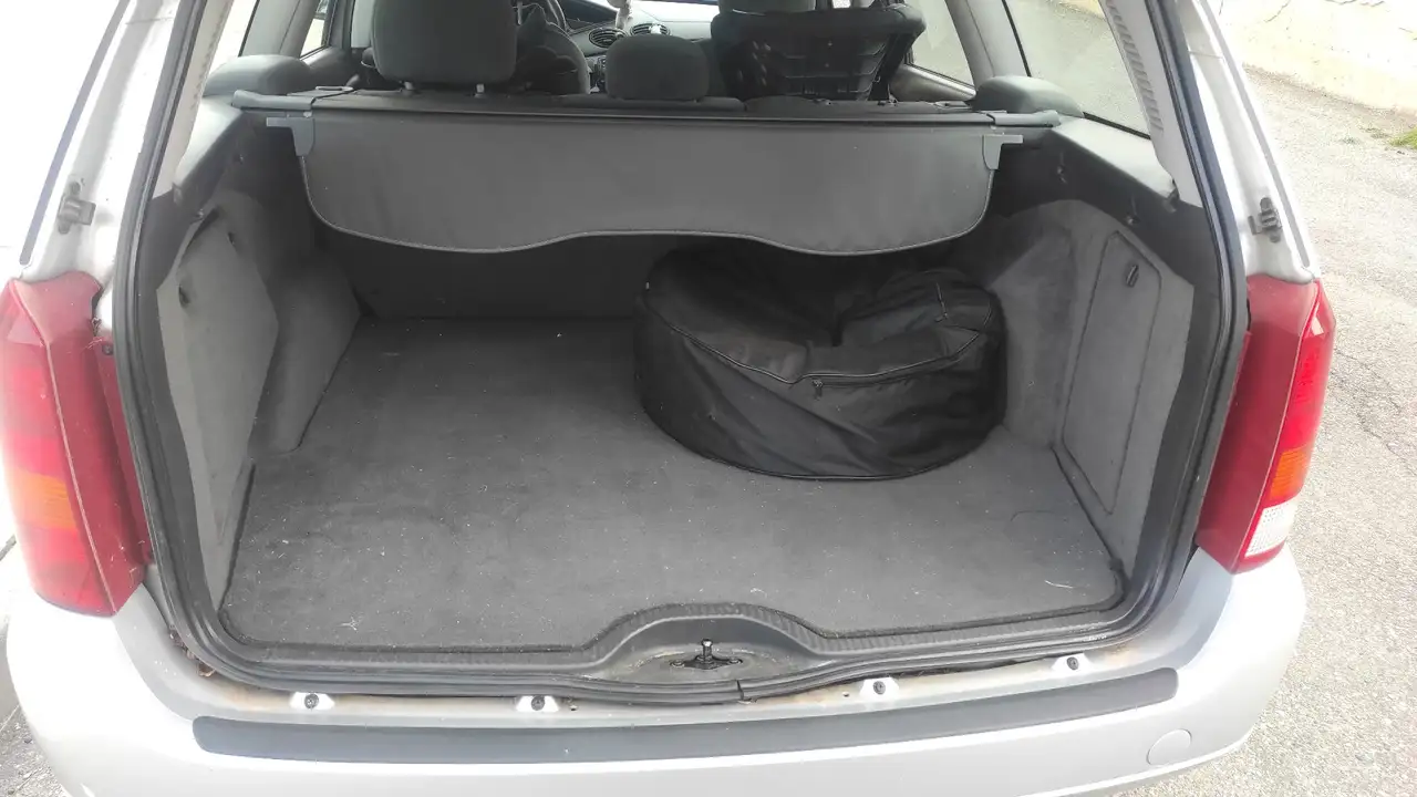 Ford Focus SW 1.8i 16v Ghia Benzina/GPL, foto 9
