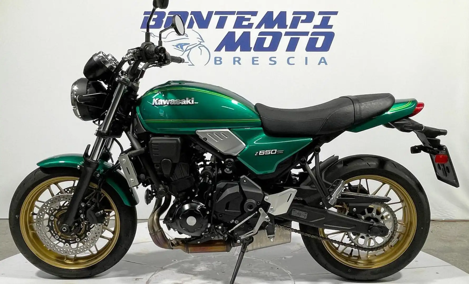 Kawasaki Z 650 RS 2022 SOLO 2500 KM !!! Zelená - 2