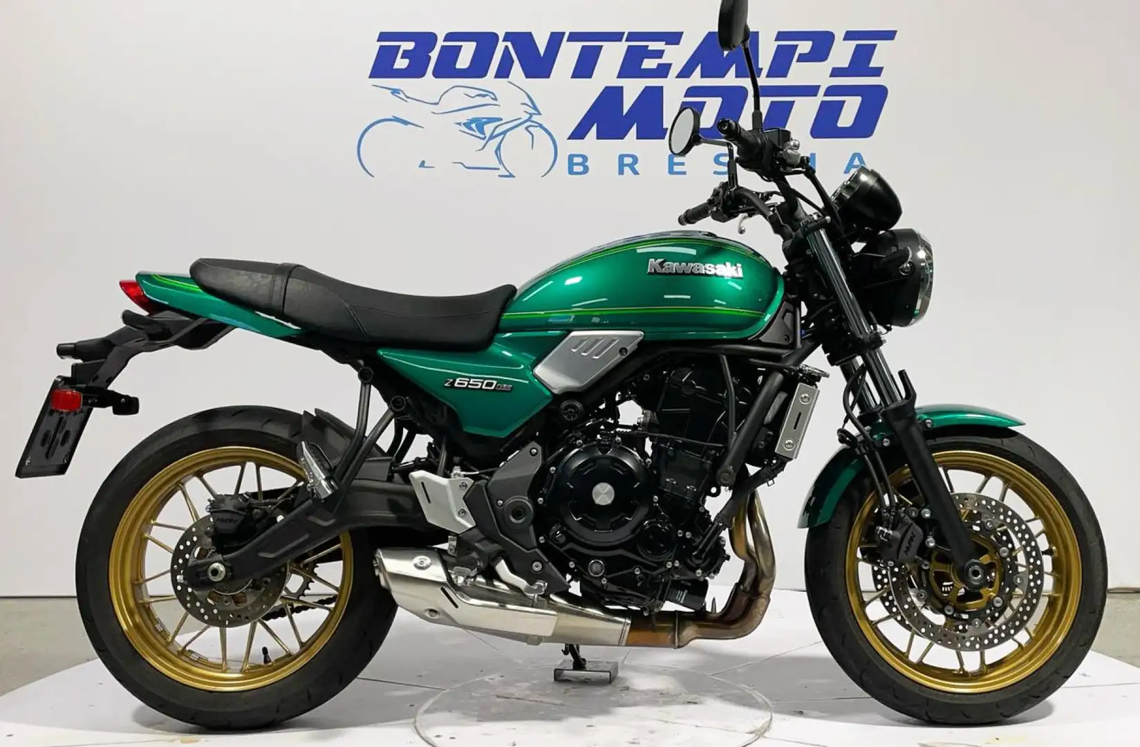 Kawasaki Z 650 RS 2022 SOLO 2500 KM !!! Zelená - 1