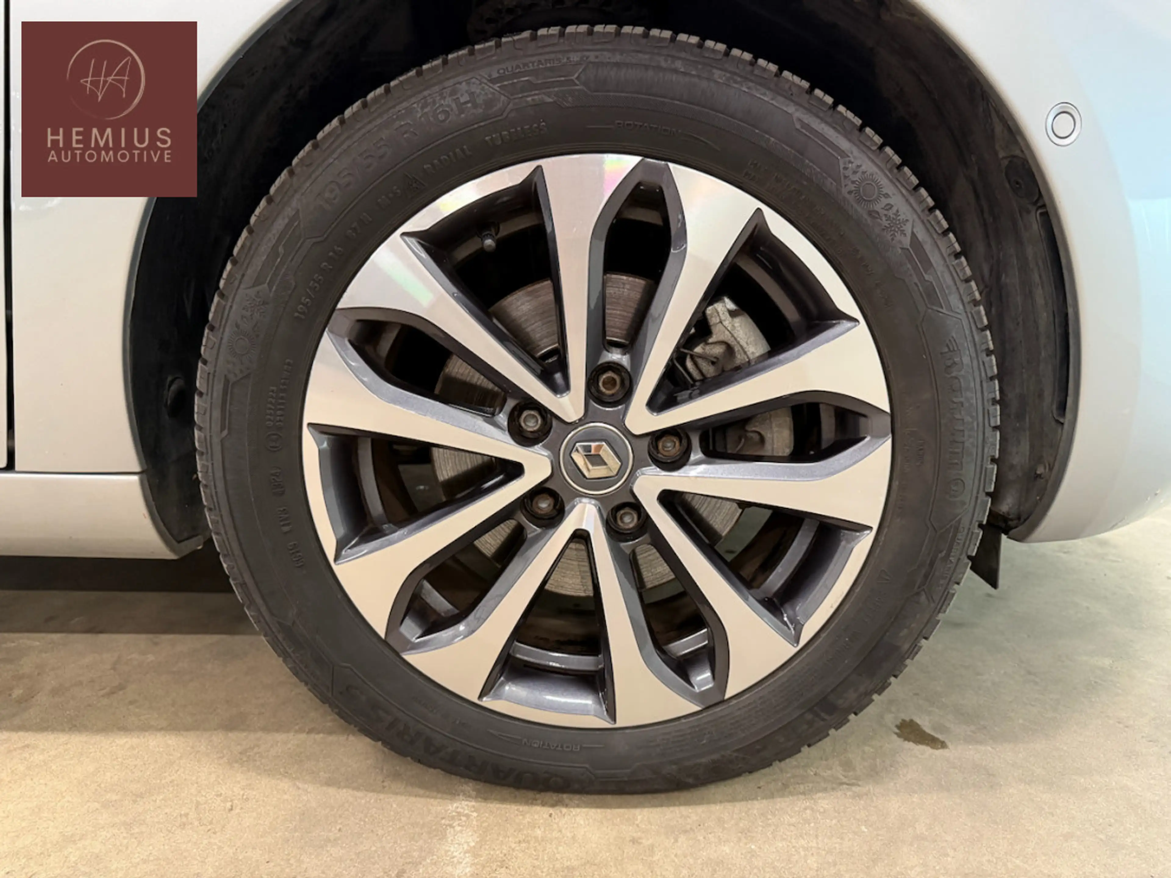 Renault ZOE R135 Intens 52 kWh - 95% SOH - Koop Accu - Warmtep — photo 6