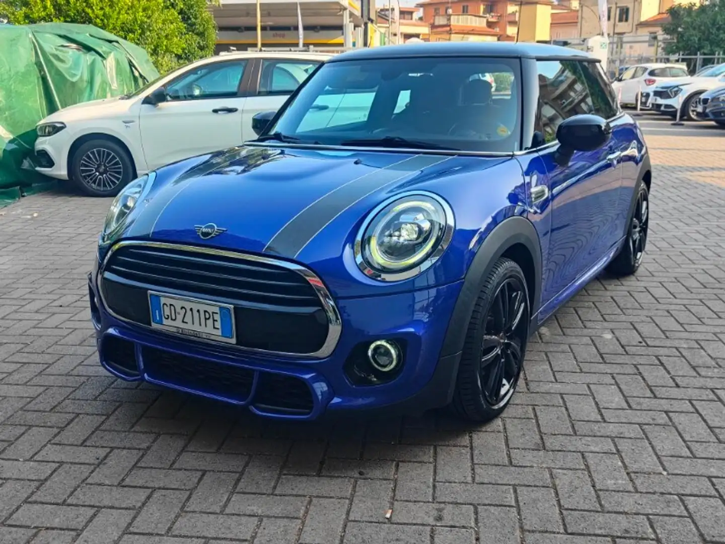 MINI Cooper Mini 1.5 Cooper Business Beige - 1