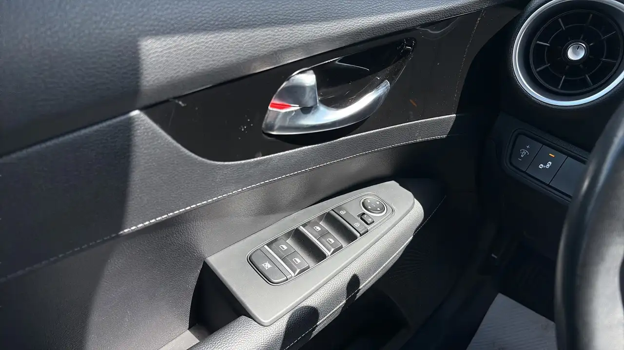 Kia Forte снимка Kia Forte