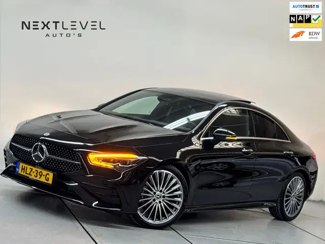 Mercedes-Benz CLA 180 Star Edition AMG Line Plus Coupe Panoramadak