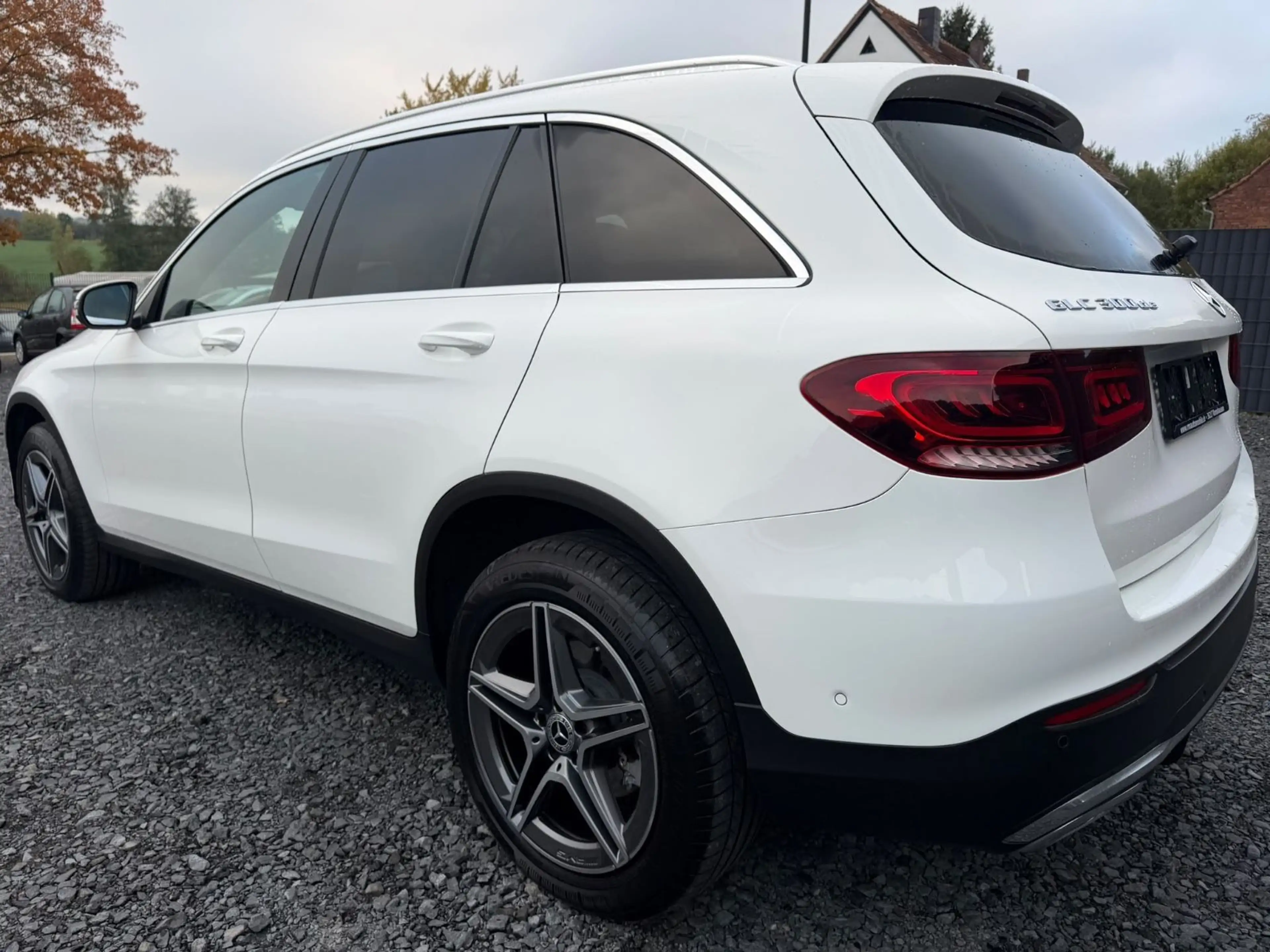 Mercedes-Benz GLC 300 de 4Matic AMG-PAKET/AHK/KAMERA — photo 4