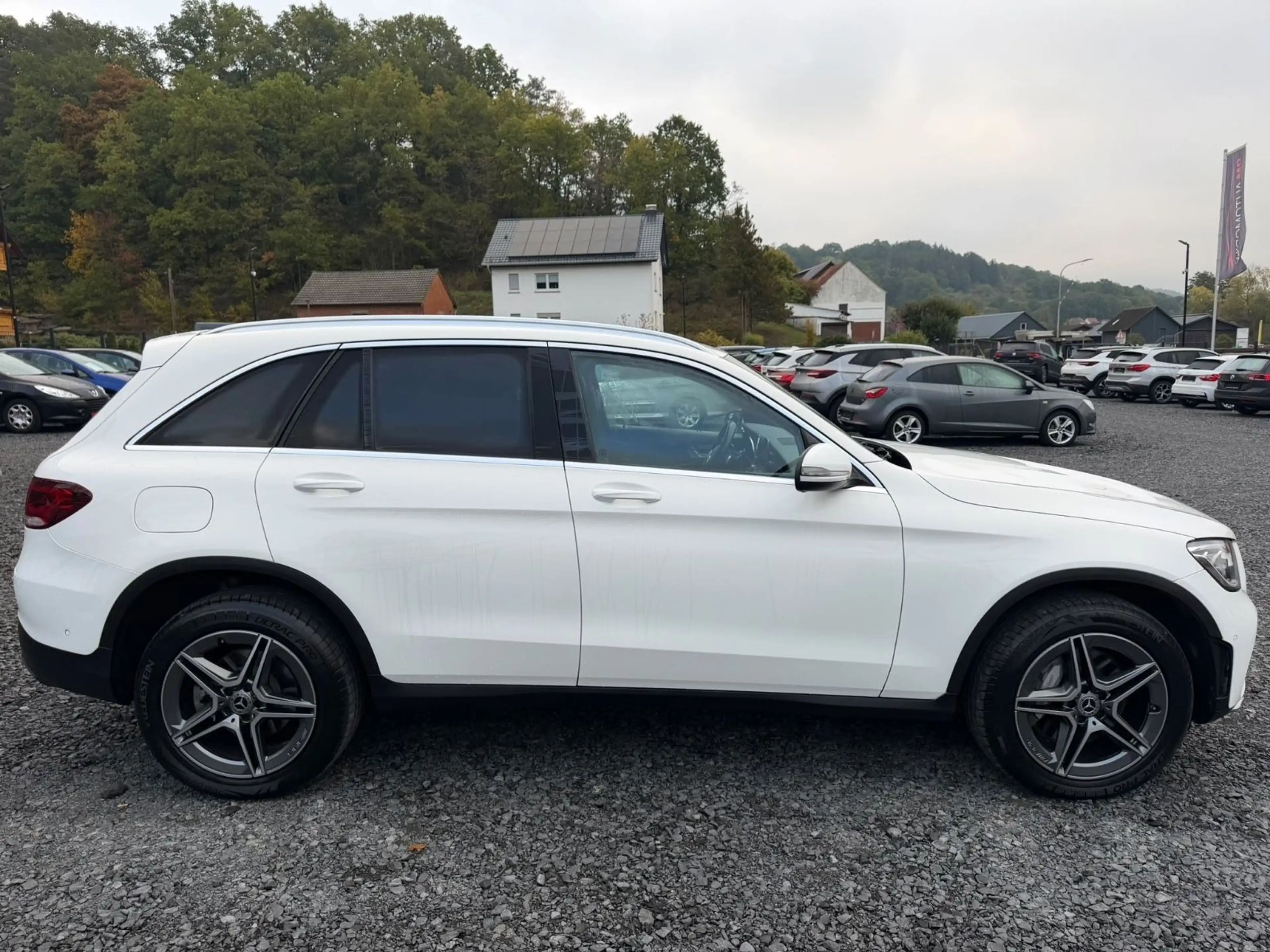 Mercedes-Benz GLC 300 de 4Matic AMG-PAKET/AHK/KAMERA — photo 7
