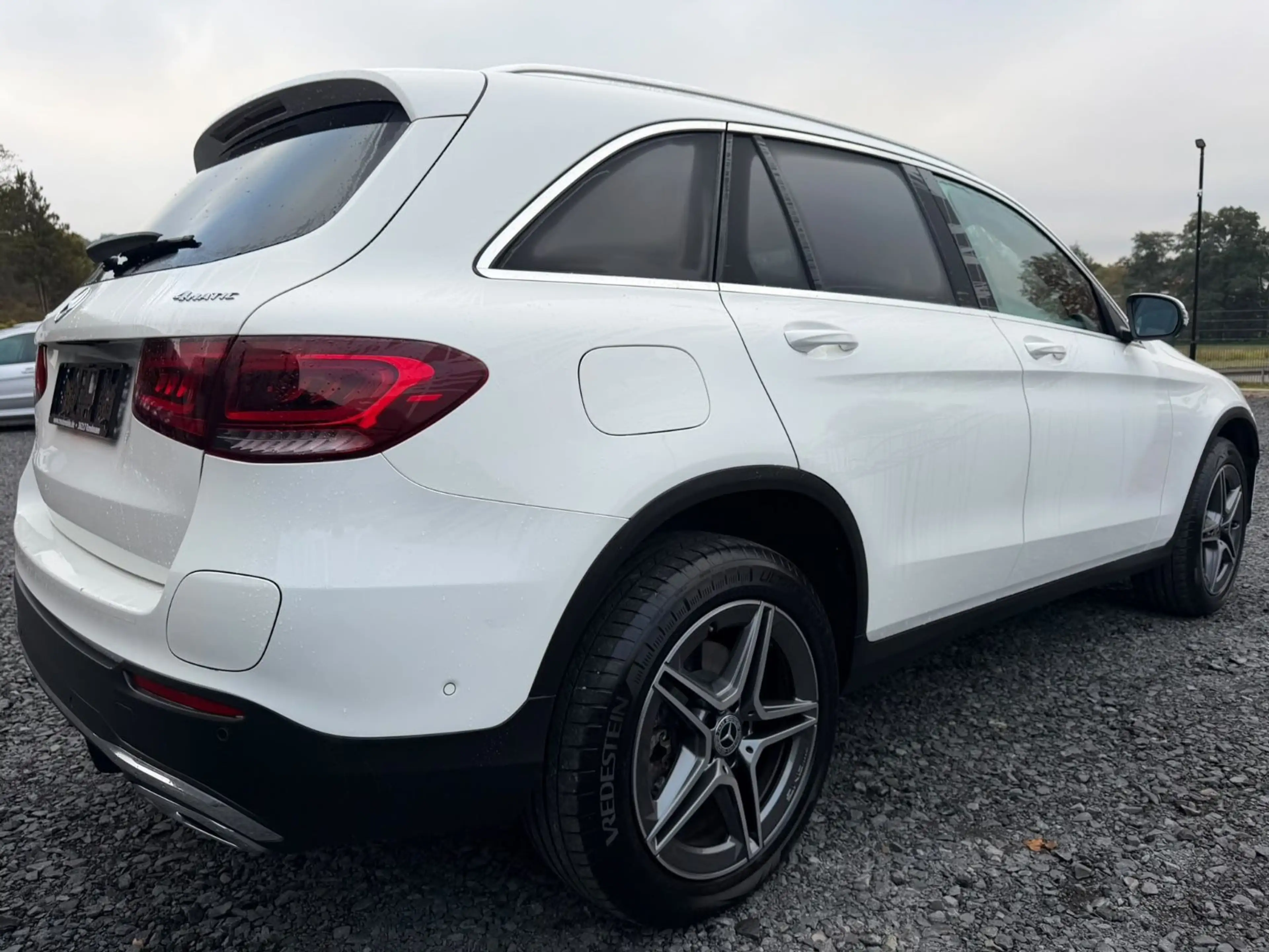 Mercedes-Benz GLC 300 de 4Matic AMG-PAKET/AHK/KAMERA — photo 6