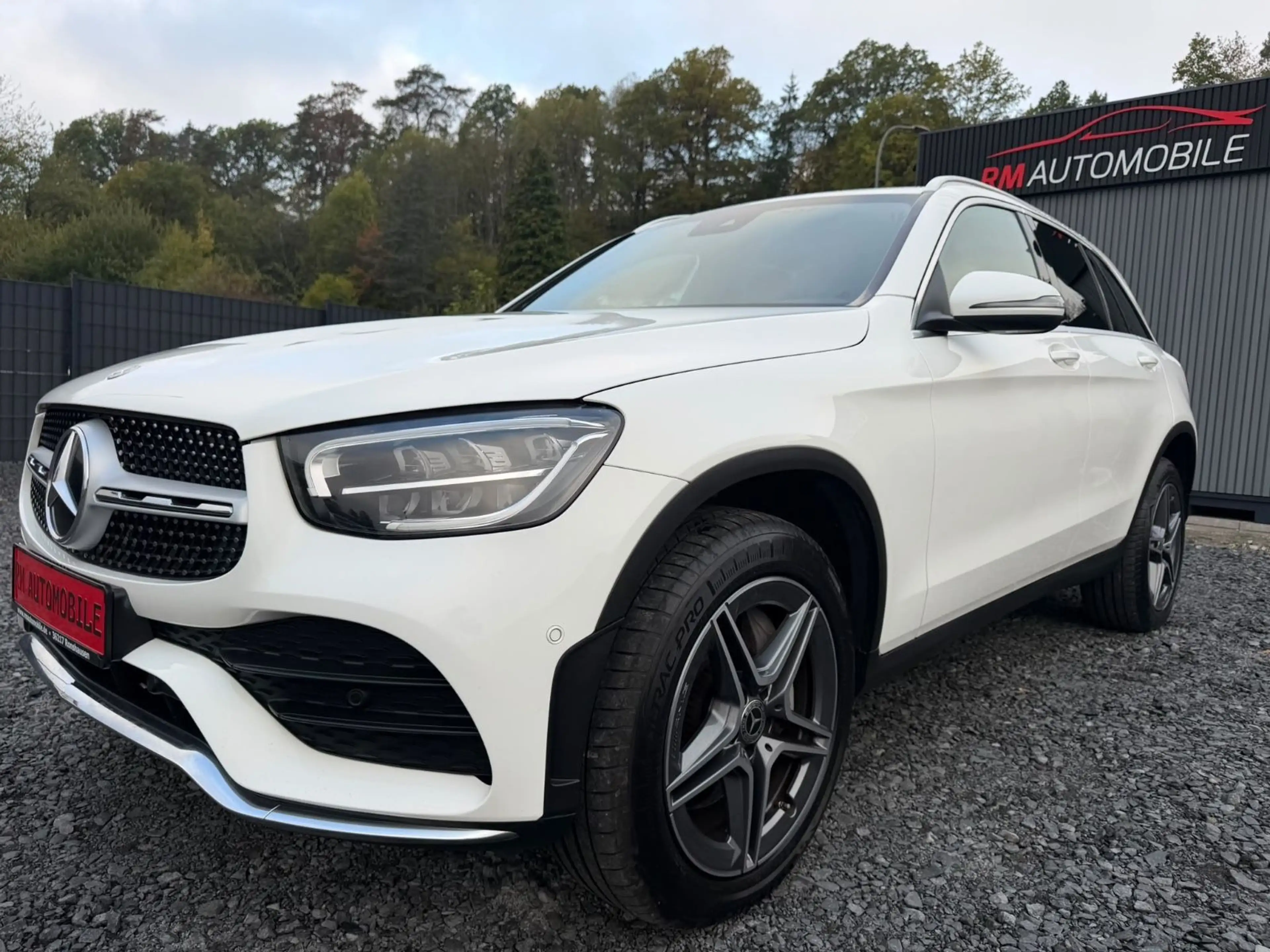 Mercedes-Benz GLC 300 de 4Matic AMG-PAKET/AHK/KAMERA