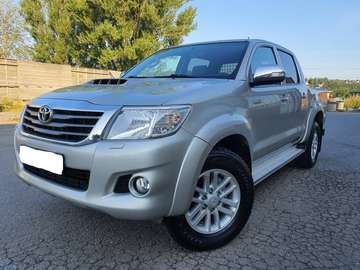 HILUX DBLE CAB 144 D-4D 4x4 LEGENDE