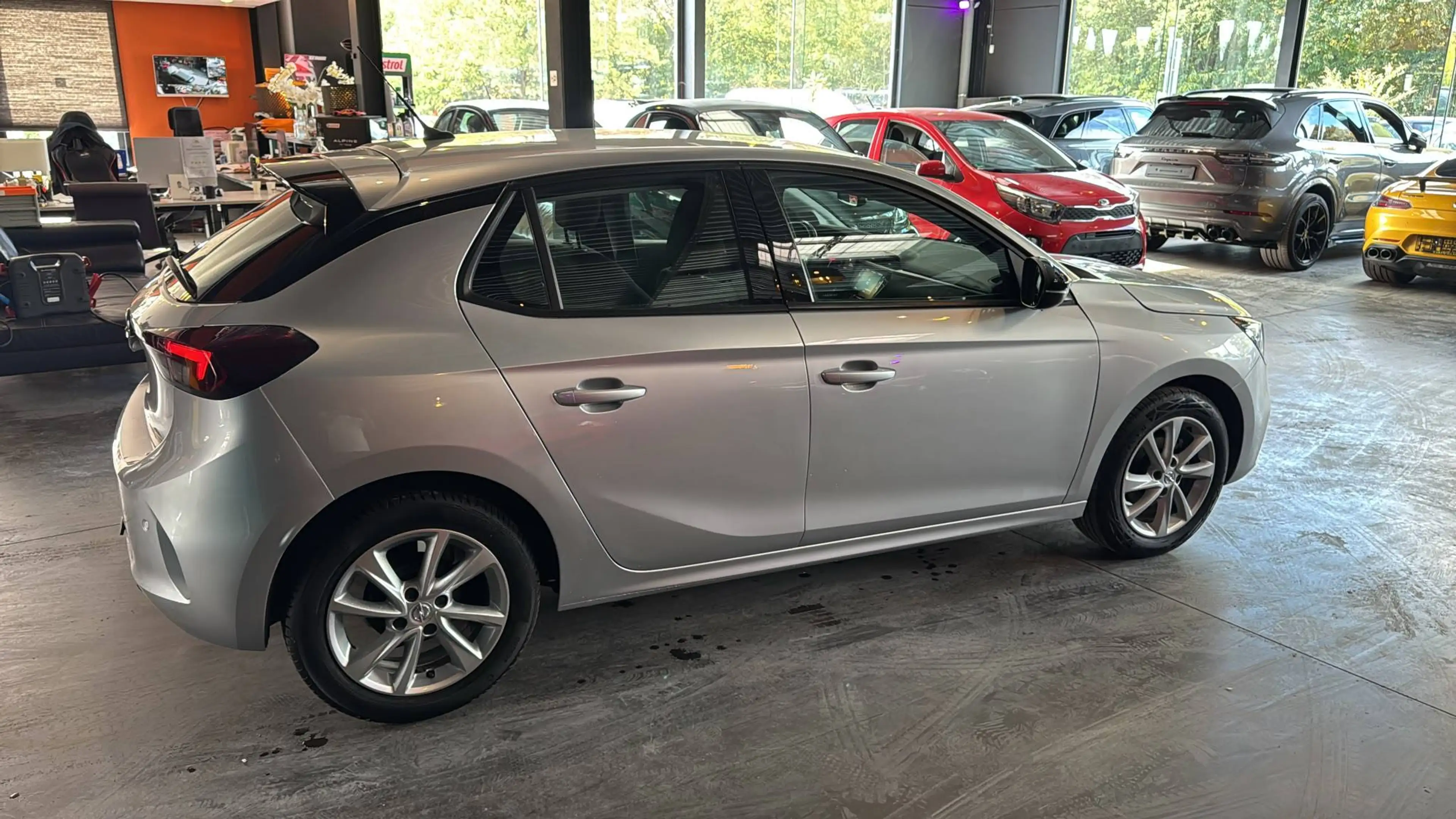 Opel Corsa Corsa 1.2i Edition S/S - CARPLAY/NAV - MEDIA/TEL - A/C - LIM/REG — photo 8