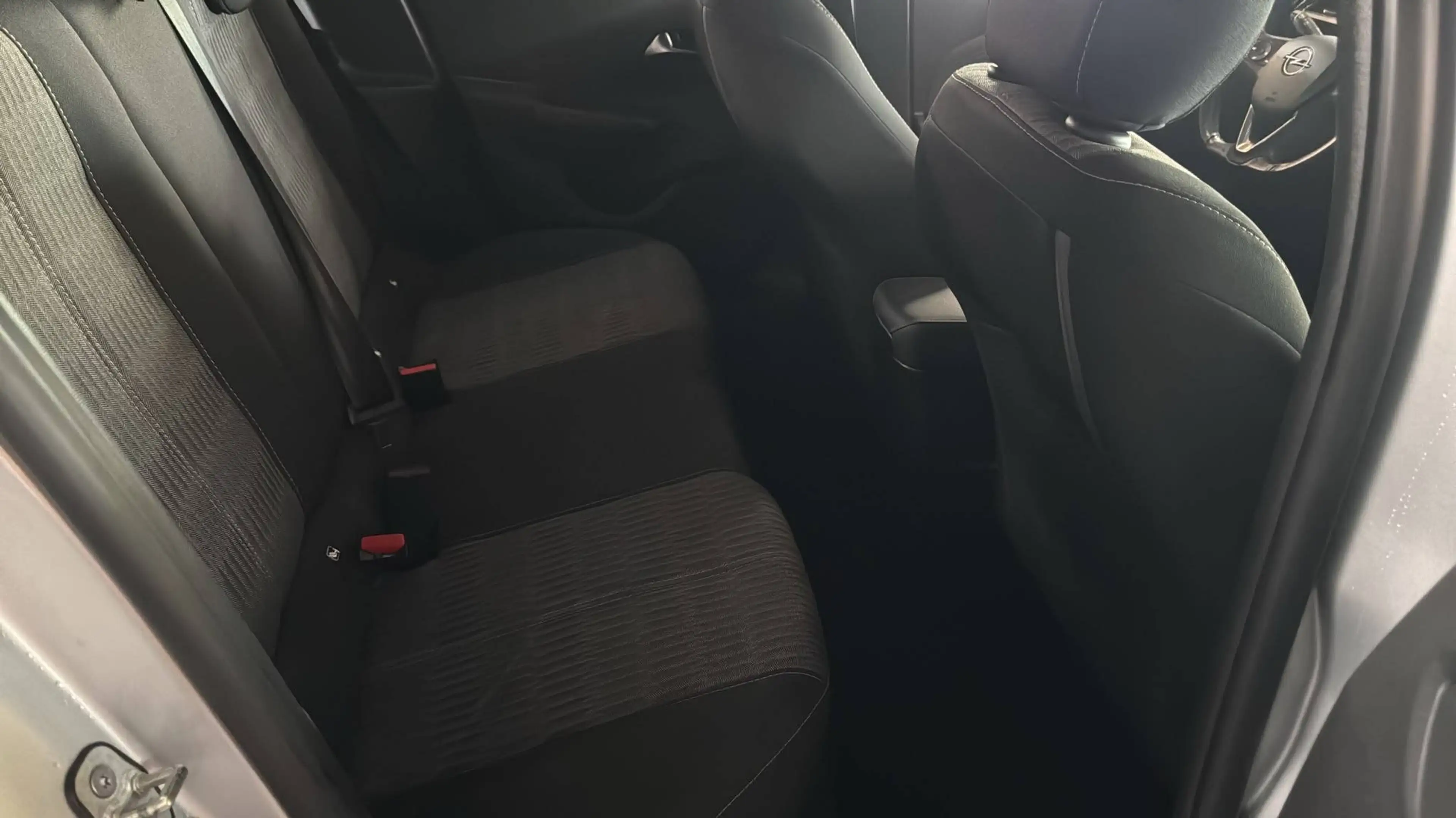 Opel Corsa Corsa 1.2i Edition S/S - CARPLAY/NAV - MEDIA/TEL - A/C - LIM/REG — photo 13