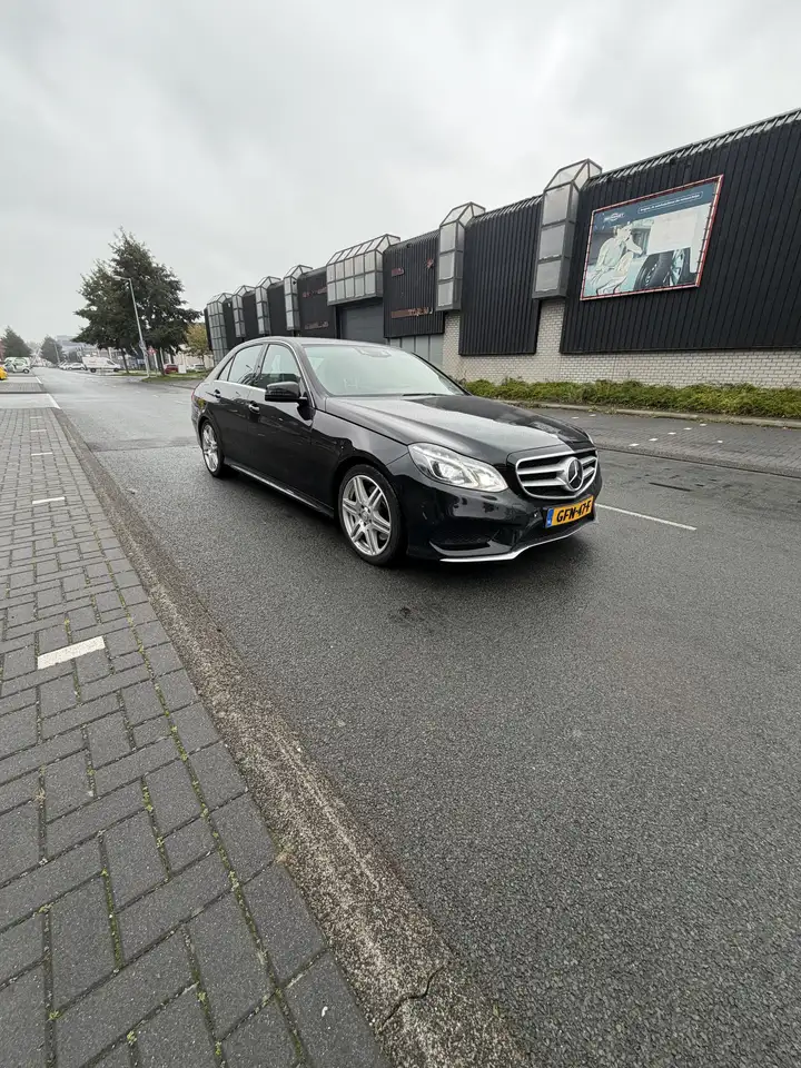 Mercedes-Benz E 400