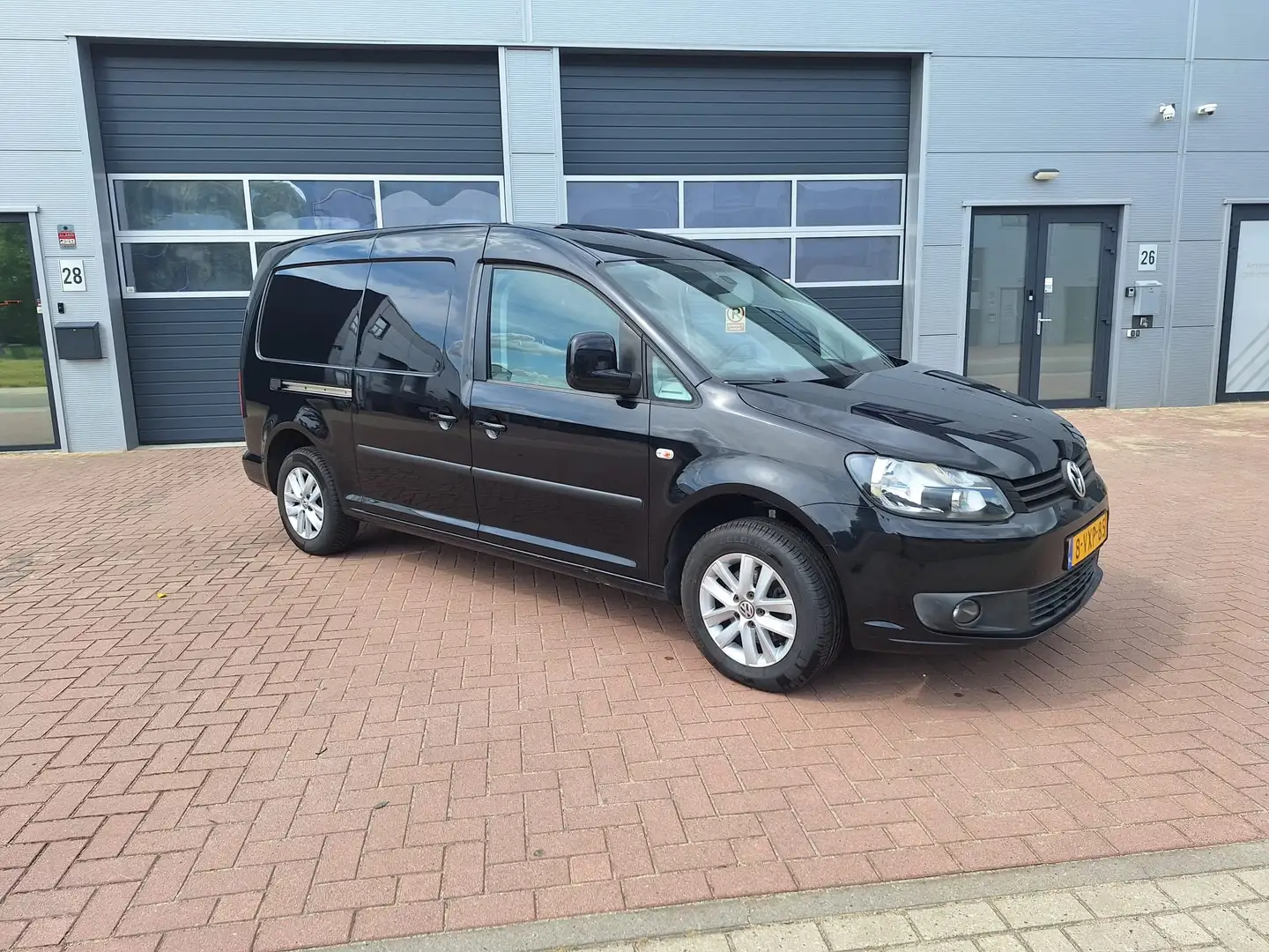 Volkswagen Caddy Caddy 1.6 TDI Maxi Zwart - 2