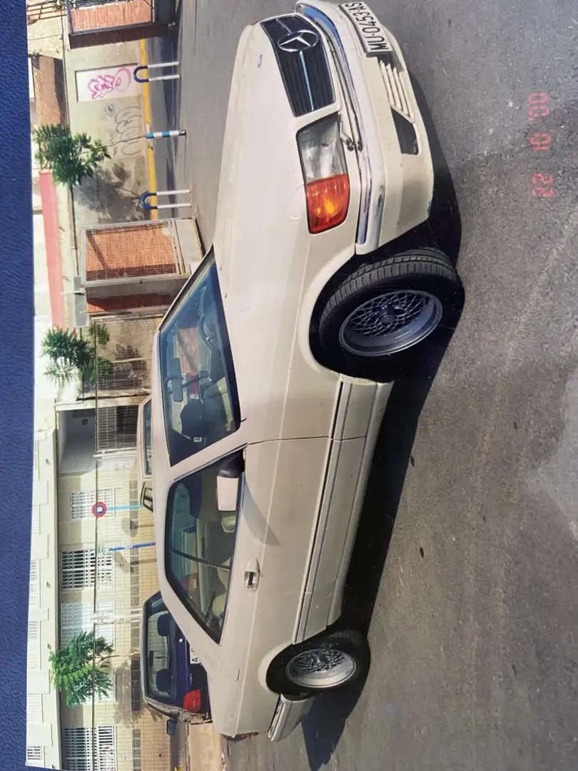 Mercedes-Benz 560 560 SEL Weiß - 1