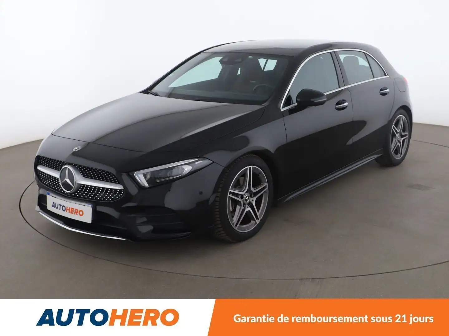 Mercedes-Benz A 180 180 AMG Line 7G-DCT Noir - 1