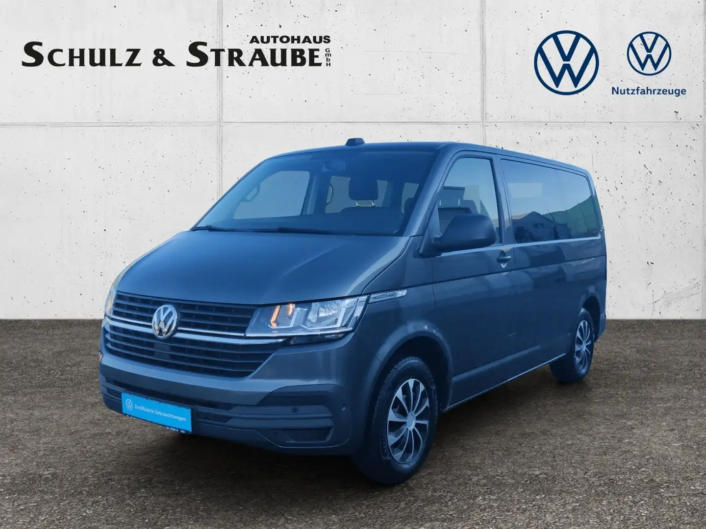 Volkswagen T6.1 Multivan T6.1 2.0 TDI Multivan Trendline  Rear View Park A Grau - 2
