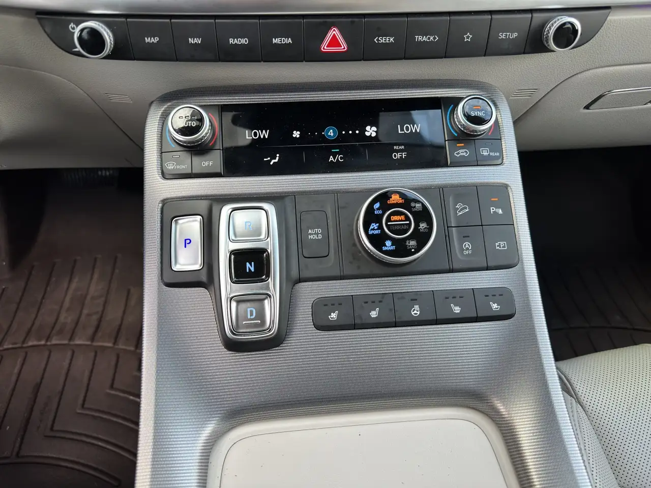 Hyundai PALISADE снимка Hyundai PALISADE