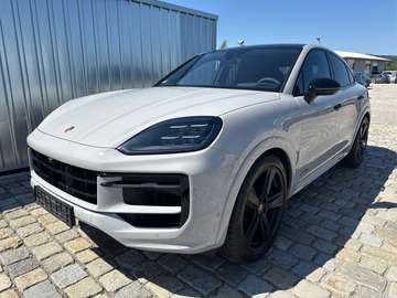 Coupe GTS V8 (500 PS)-22" Felgen-Burmester Soun...